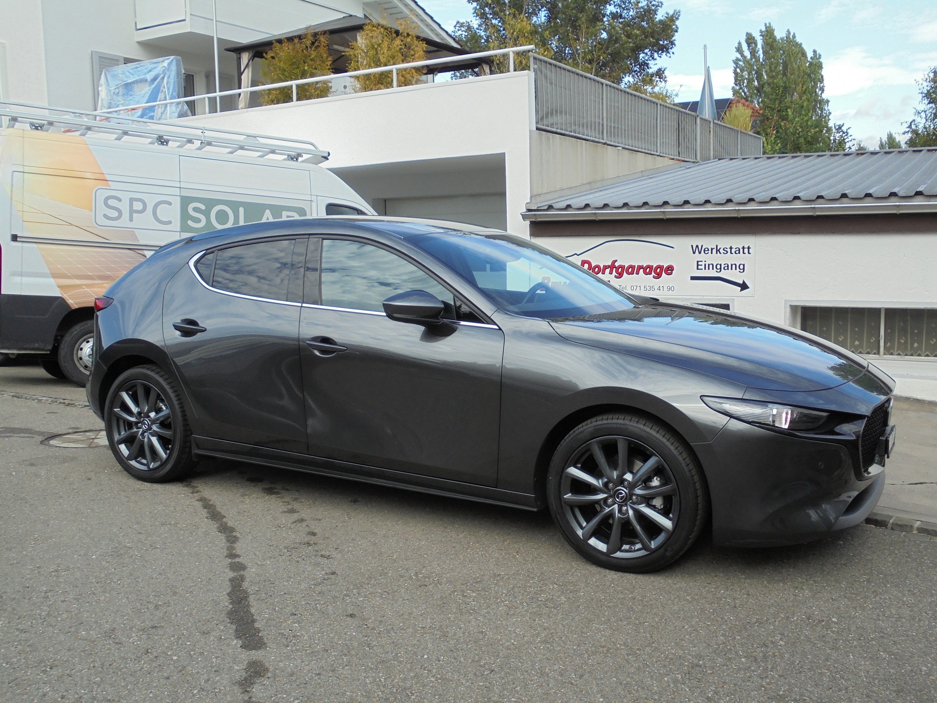MAZDA 3 Hatchback SKYACTIV-X MHybrid 186 Revolution AWD Automat-image-0