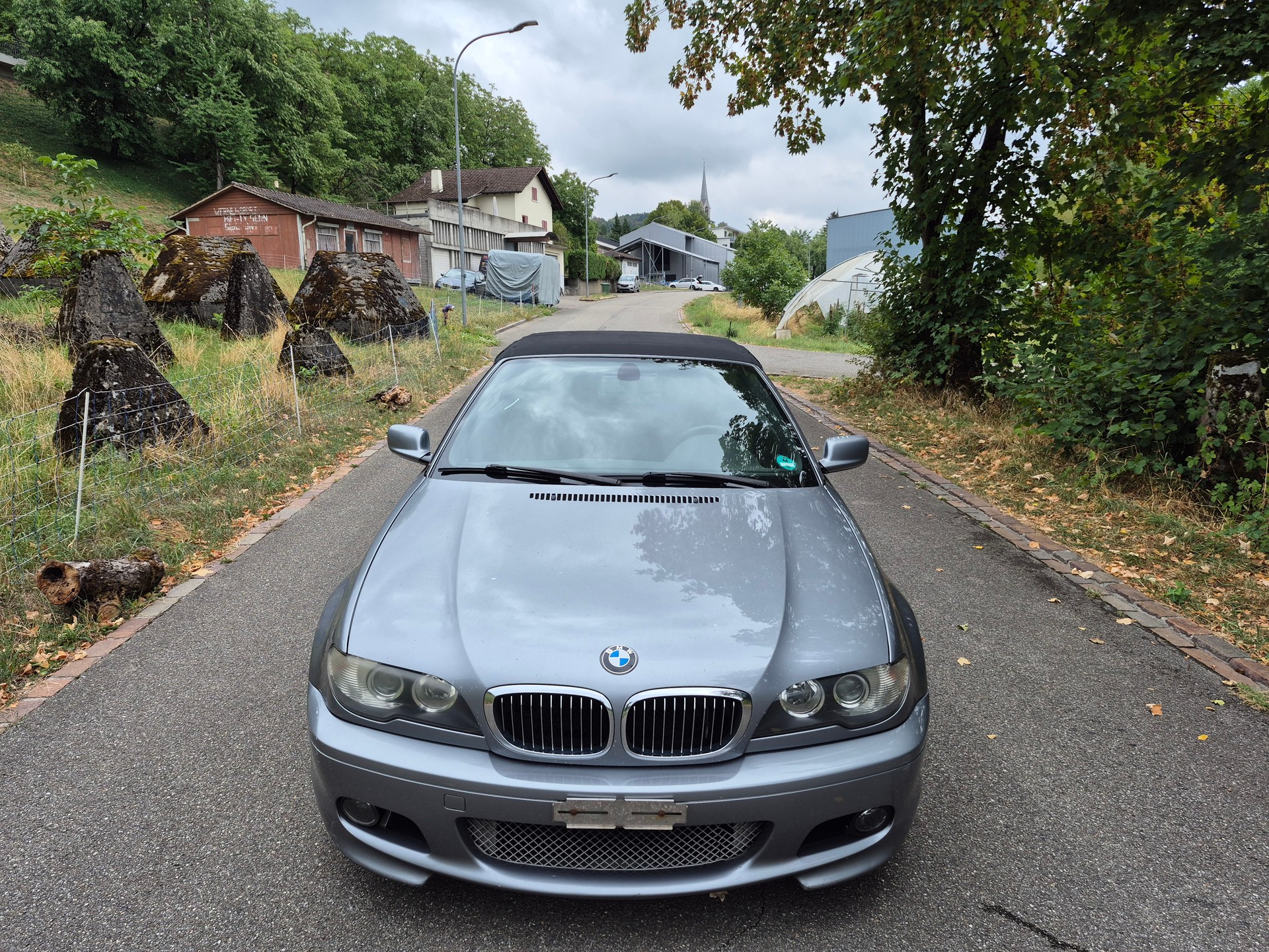 BMW 330Ci Cabriolet-image-2
