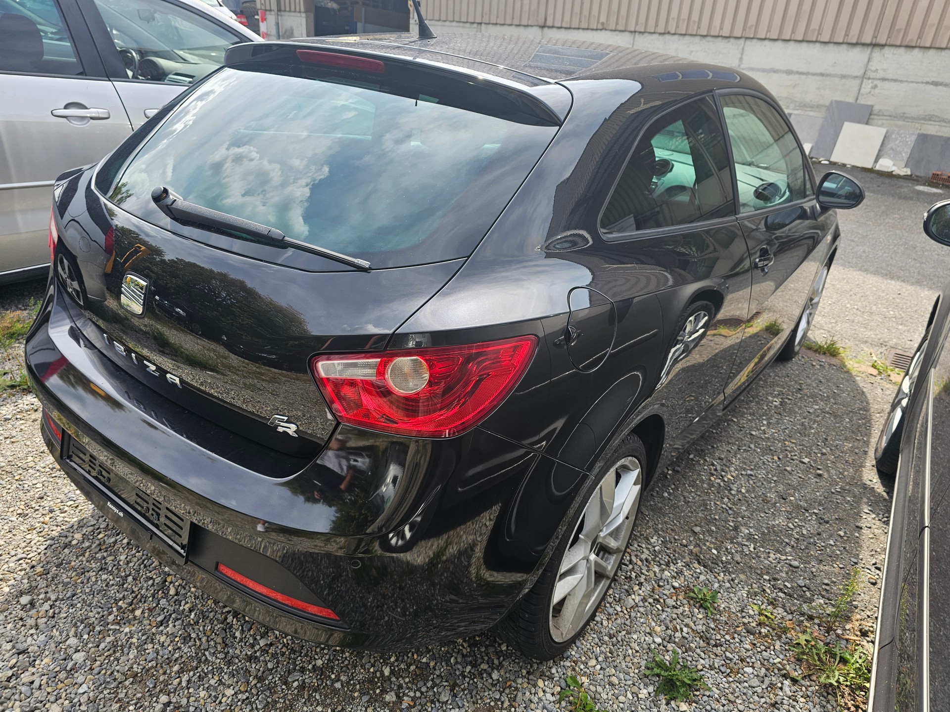 SEAT Ibiza SC 1.4 TSI FR DSG-image-4