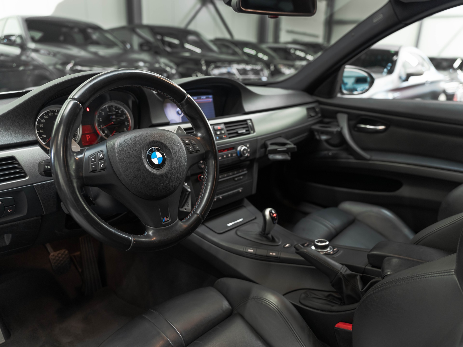 BMW M3 DSG-image-7