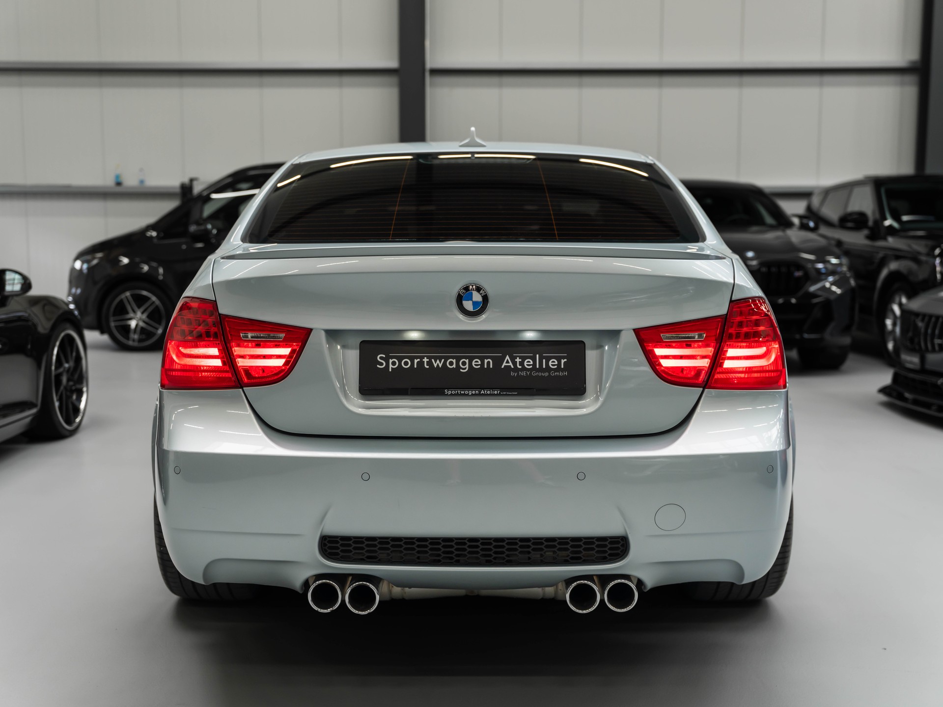 BMW M3 DSG-image-2