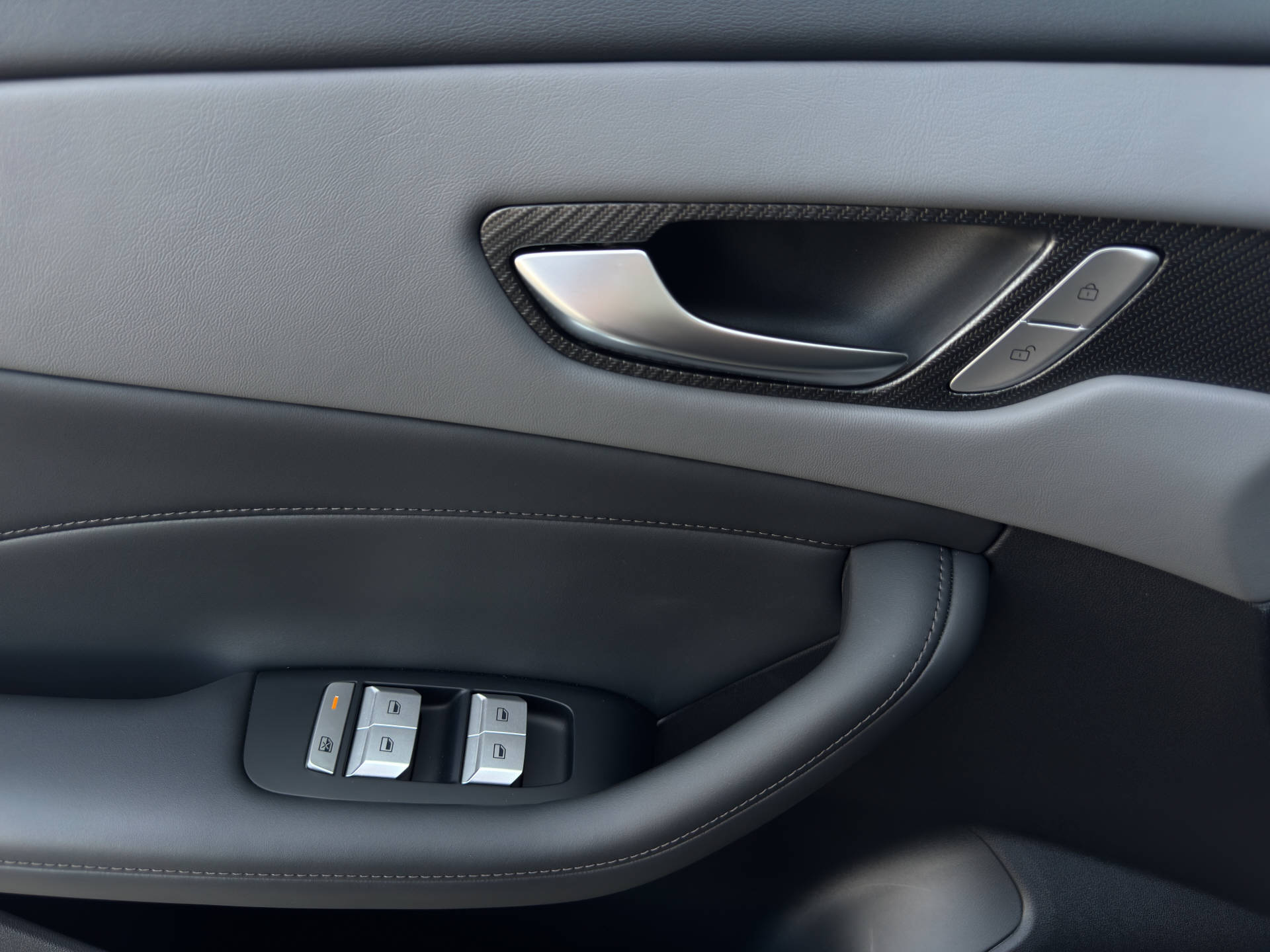 MG S5-image-8