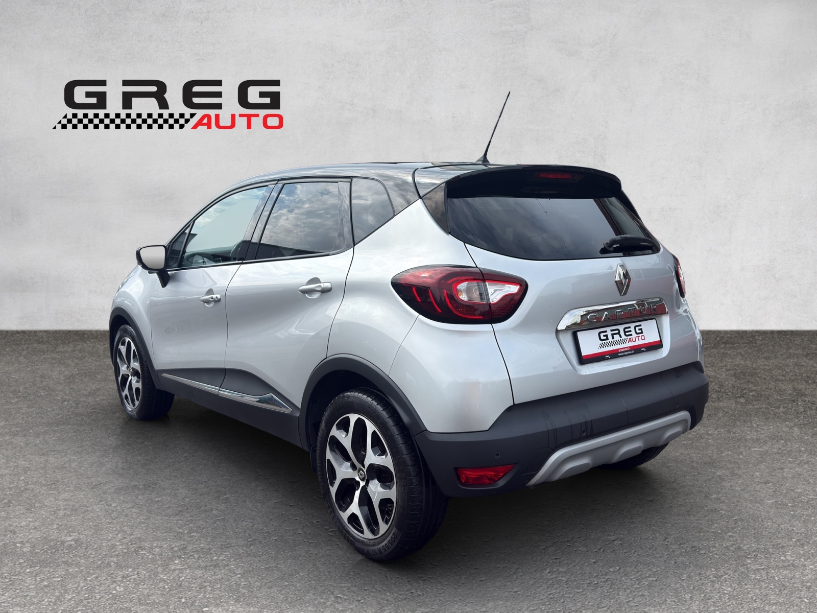 RENAULT Captur 1.3 T 16V Intens EDC-image-2