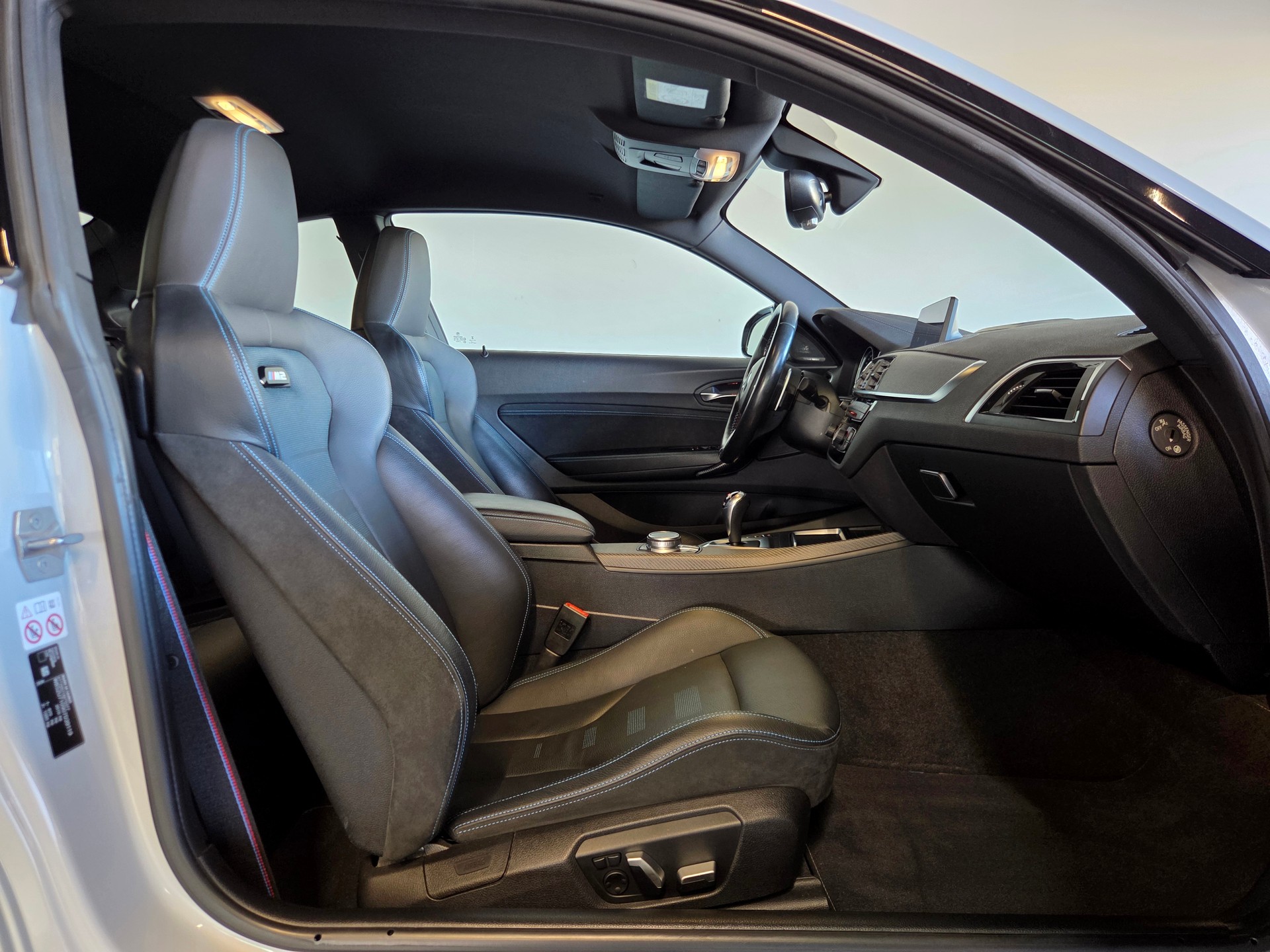 BMW M2 Competition Coupé-image-16