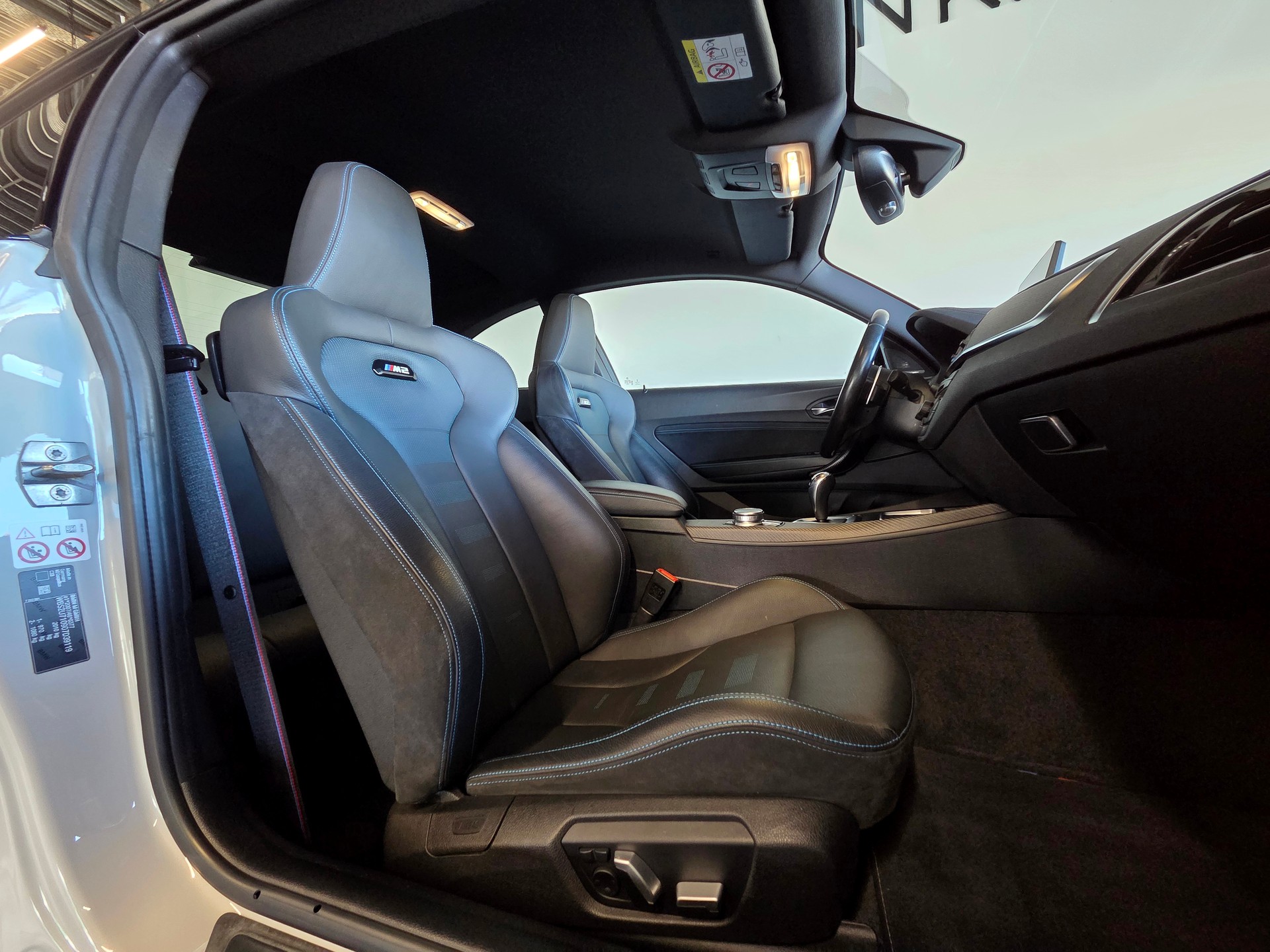BMW M2 Competition Coupé-image-7