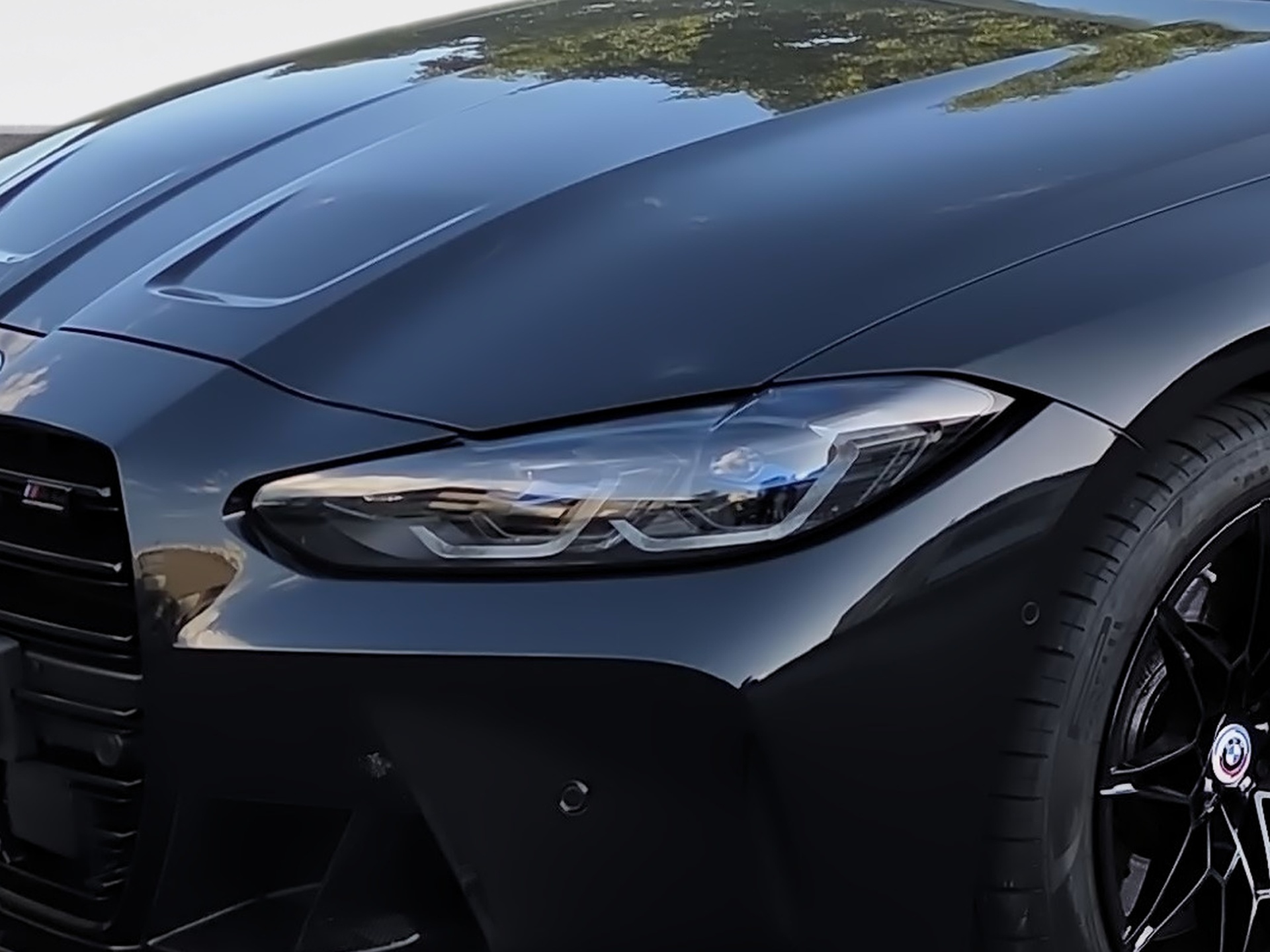 BMW M4 Cabrio Competition M xDrive-image-8