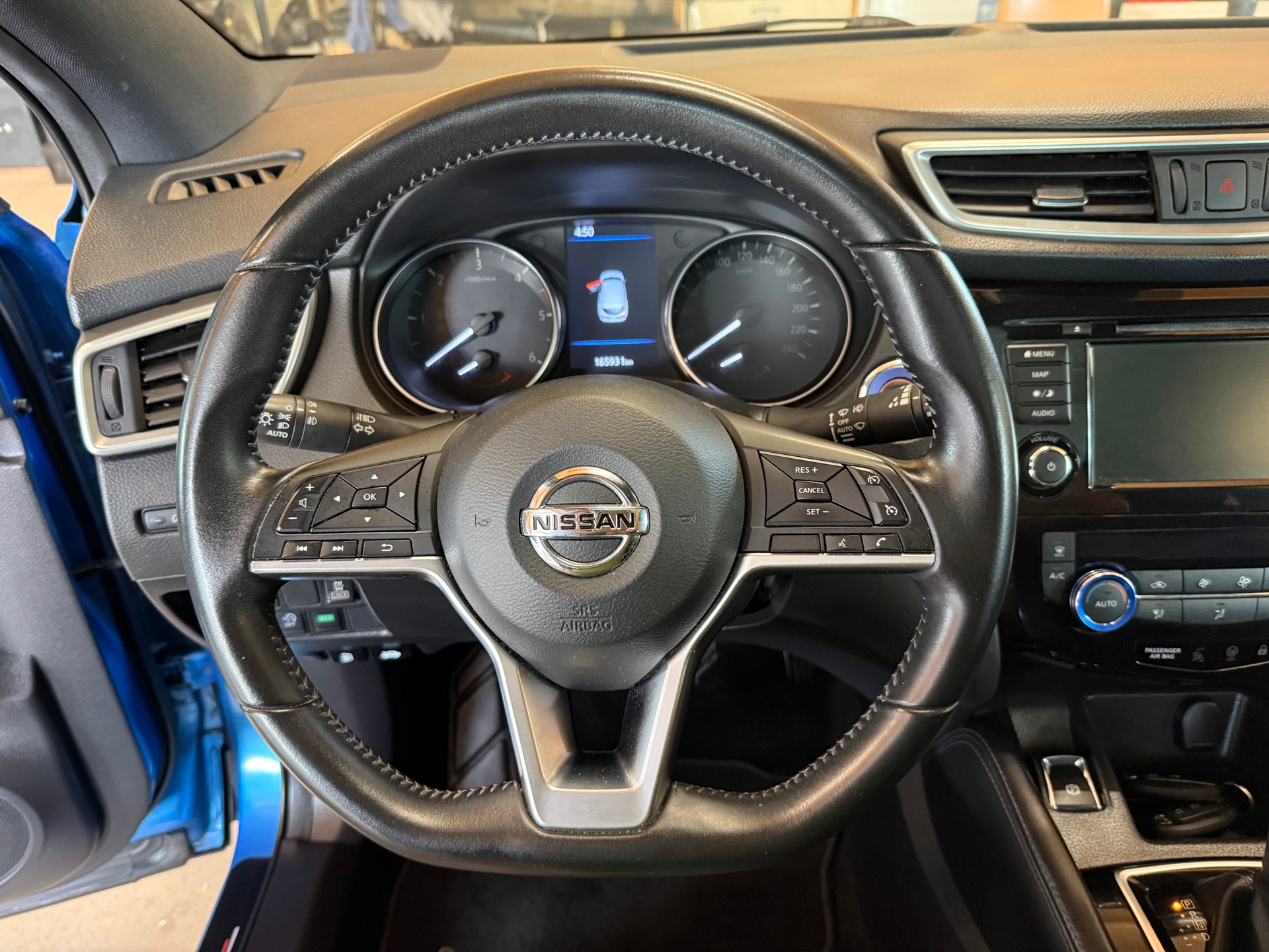 NISSAN Qashqai 1.7 dCi tekna+ Xtronic ALL-MODE 4x4-image-9