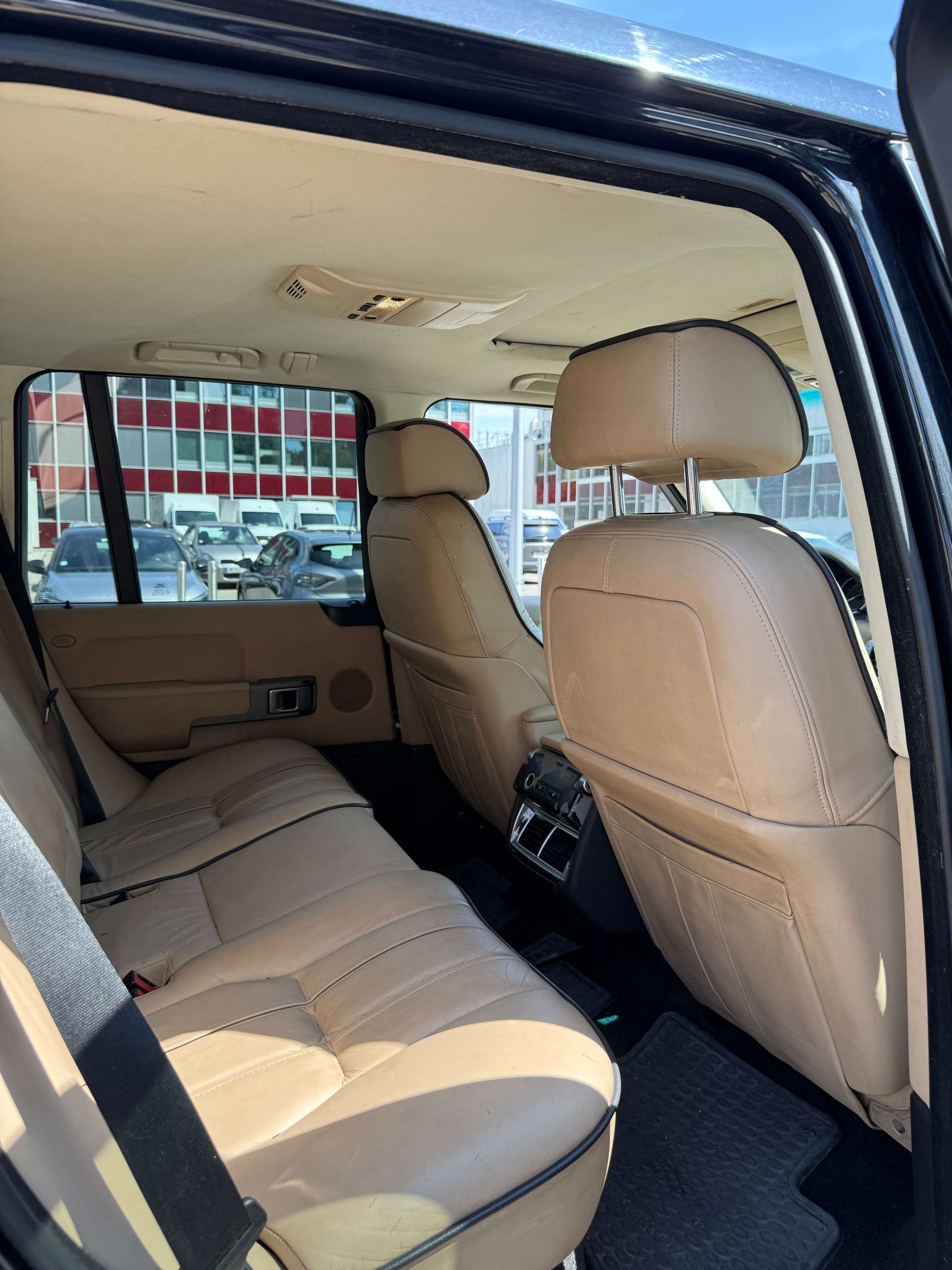 LAND ROVER Range Rover 4.4 V8 HSE Automatic-image-5