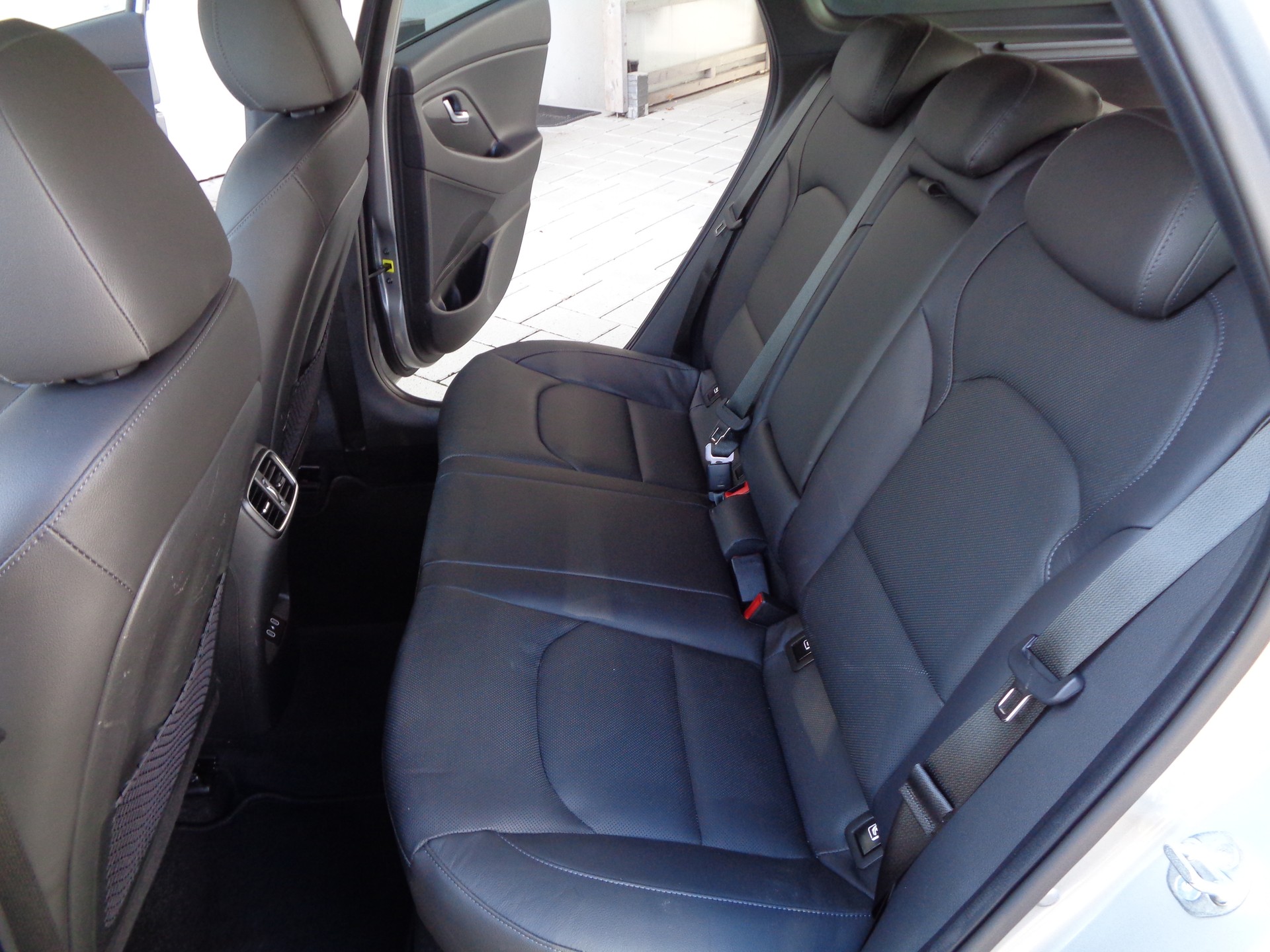 HYUNDAI i30 Wagon 1.5 T-GDi Vertex 48V MH DCT-image-12