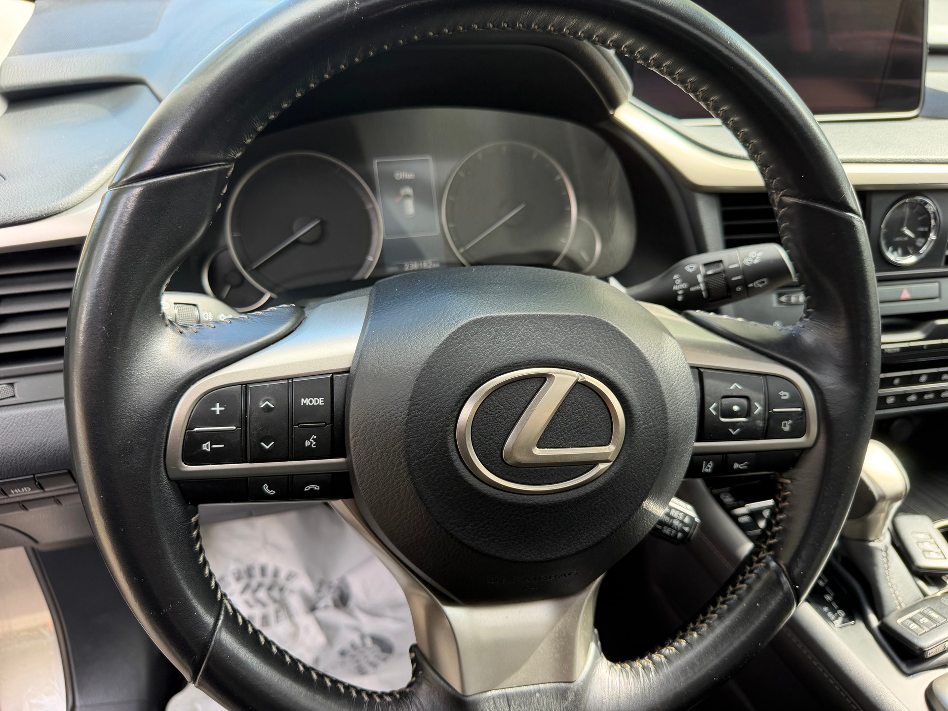LEXUS RX 450h excellence AWD CVT-image-5