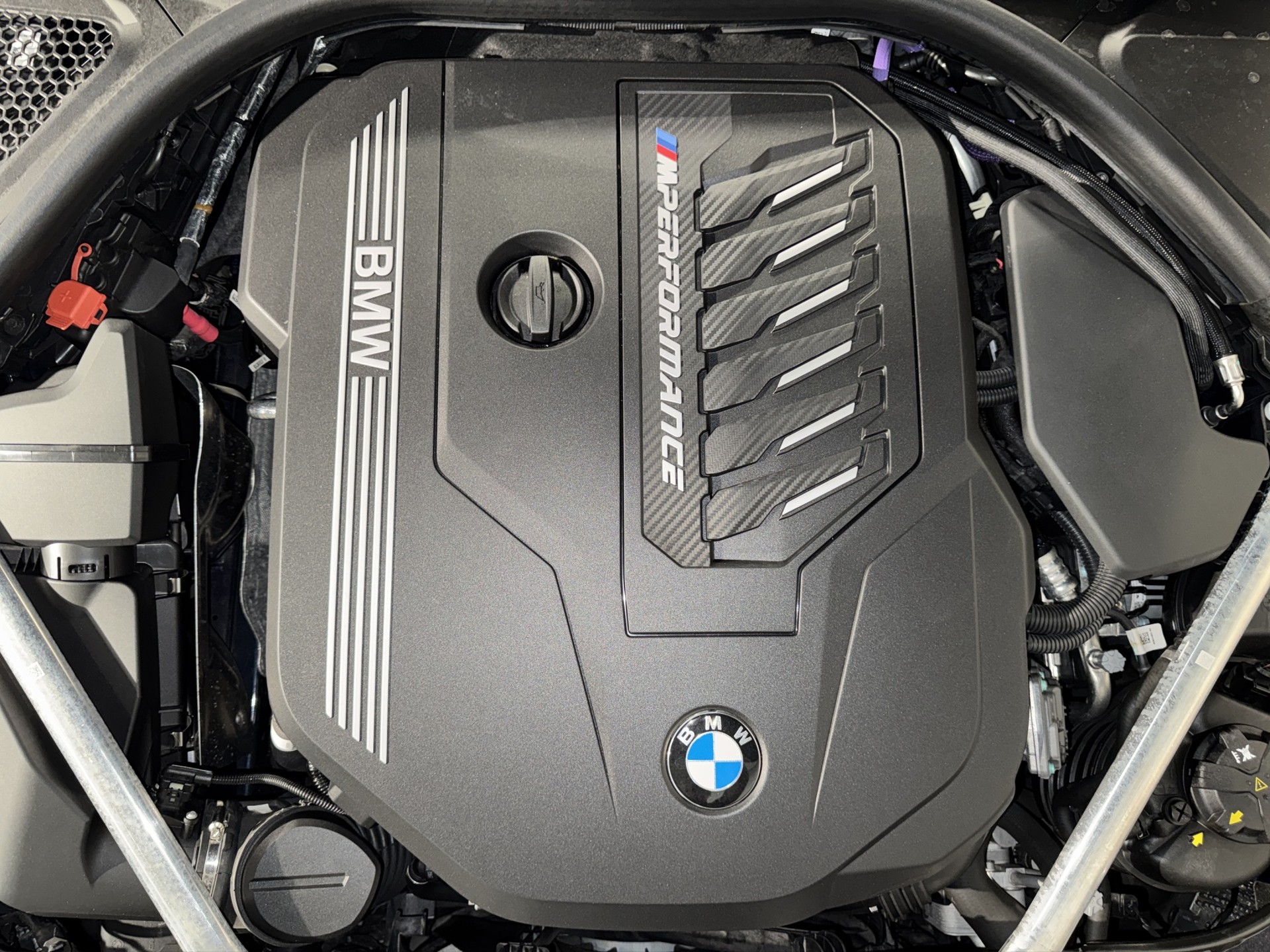 BMW M440i xDrive Cabrio-image-21
