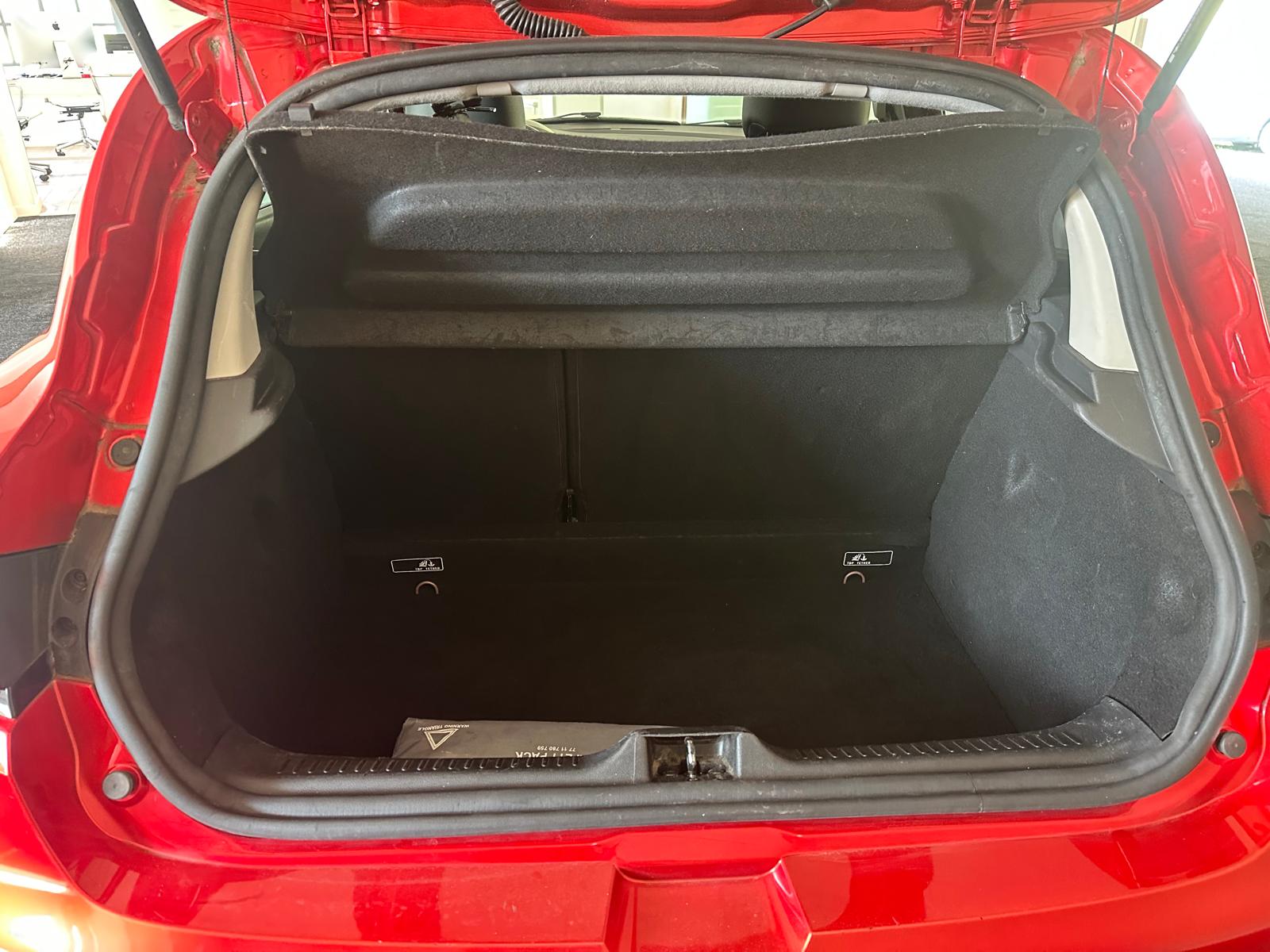 RENAULT Clio 0.9 Life-image-13