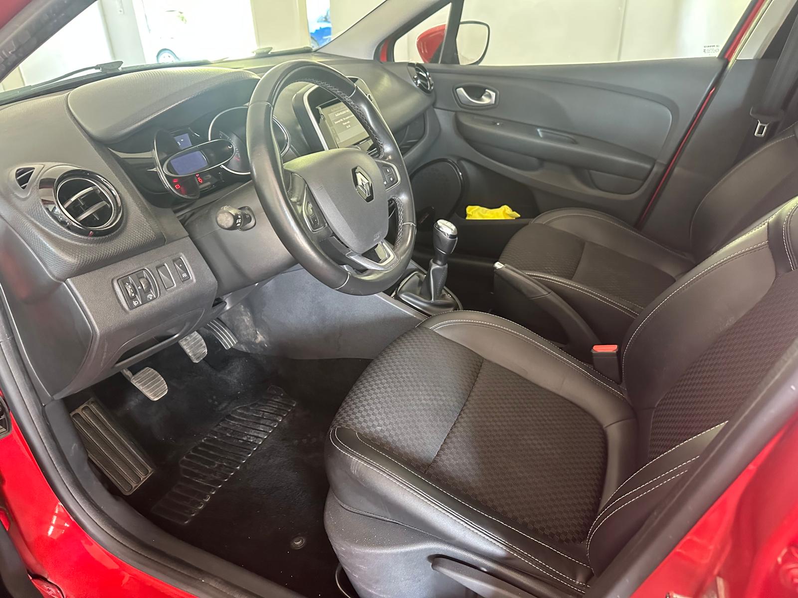 RENAULT Clio 0.9 Life-image-11