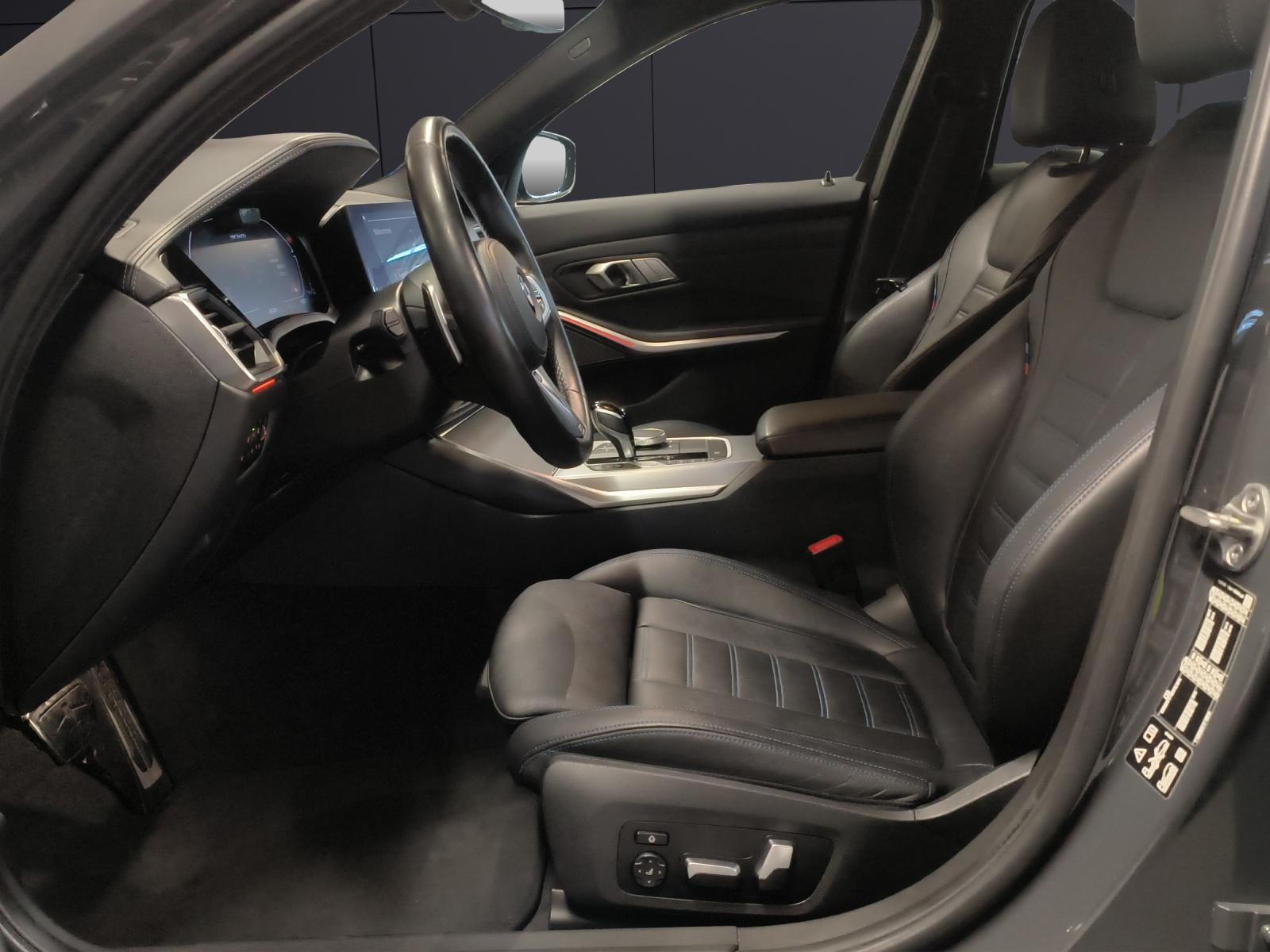 BMW M340i xDrive Limousine-image-11