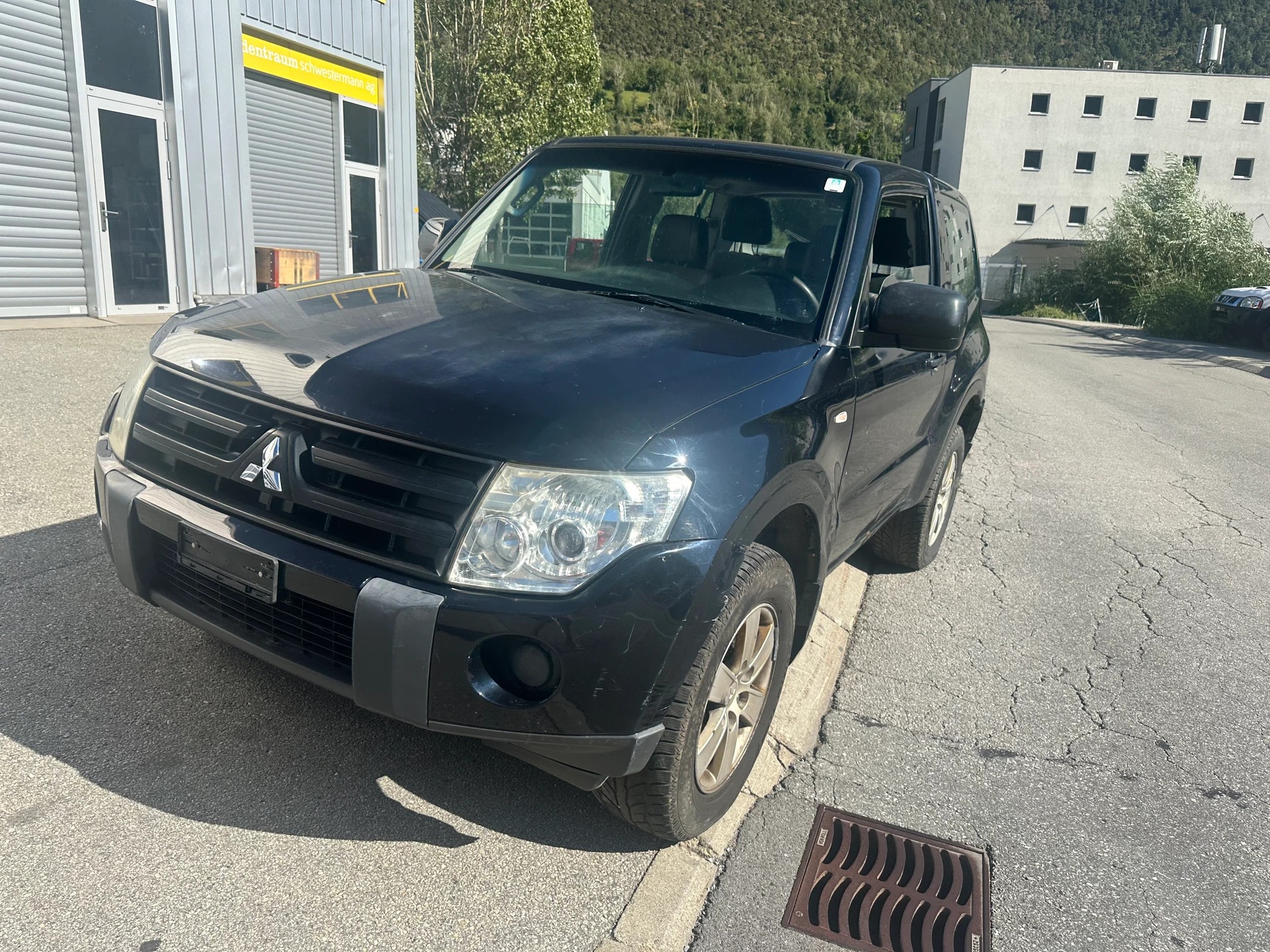 MITSUBISHI Pajero 3.2 DI-D Invite-image-11
