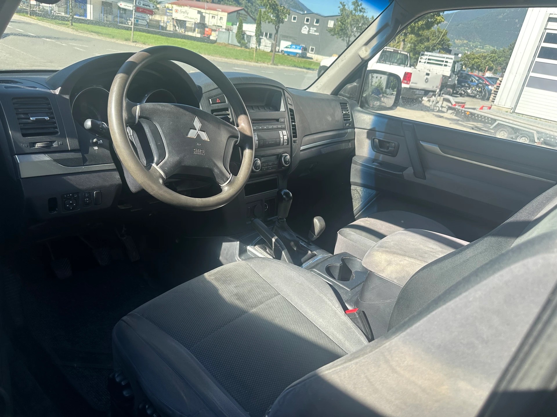 MITSUBISHI Pajero 3.2 DI-D Invite-image-6