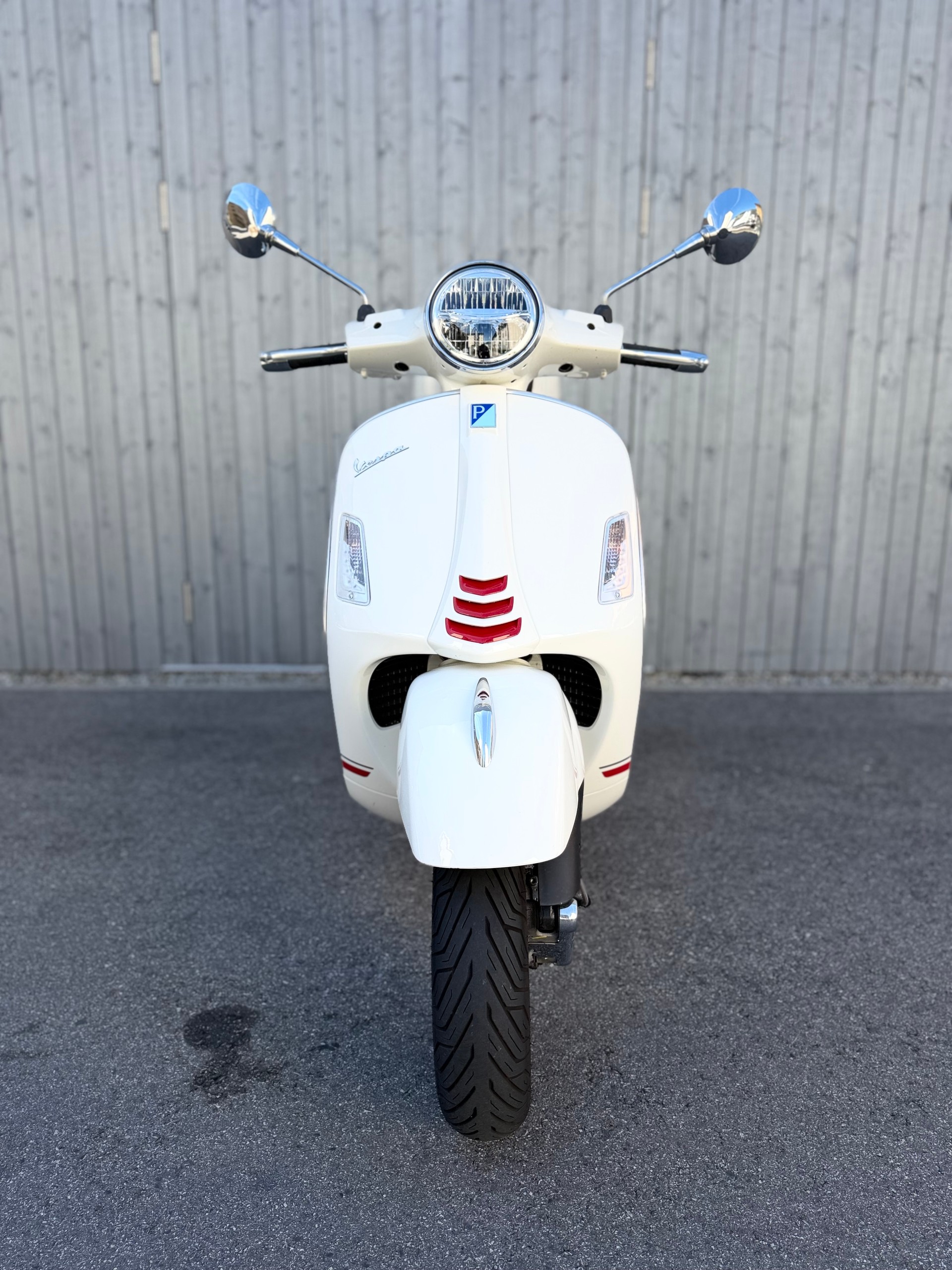 PIAGGIO Vespa GTS 300 ABS-showroom-element-2