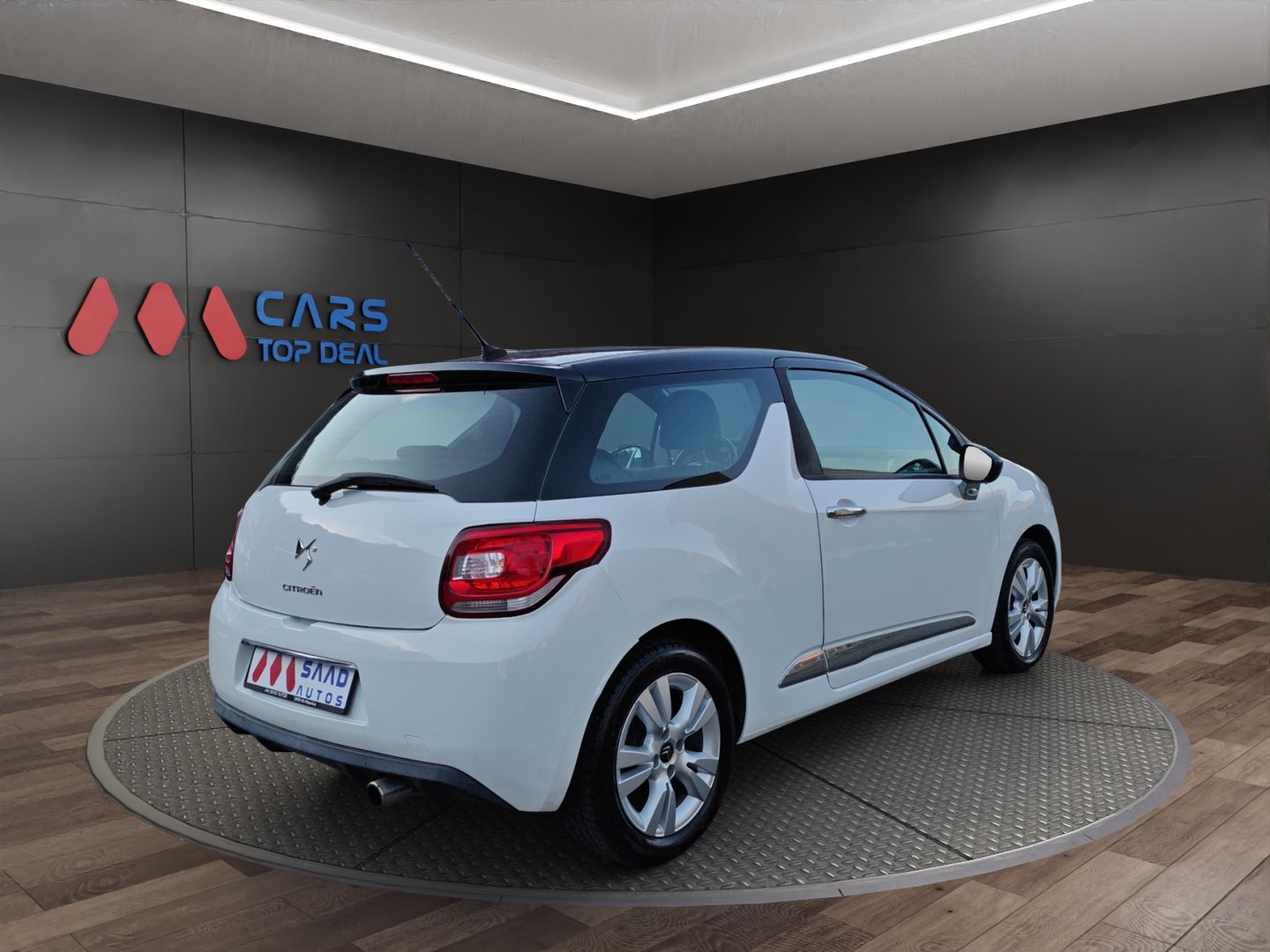 DS AUTOMOBILES DS3 1.2 VTi SO Chic – Non expertisée, commodo à changer, vendue dans l'état-image-5