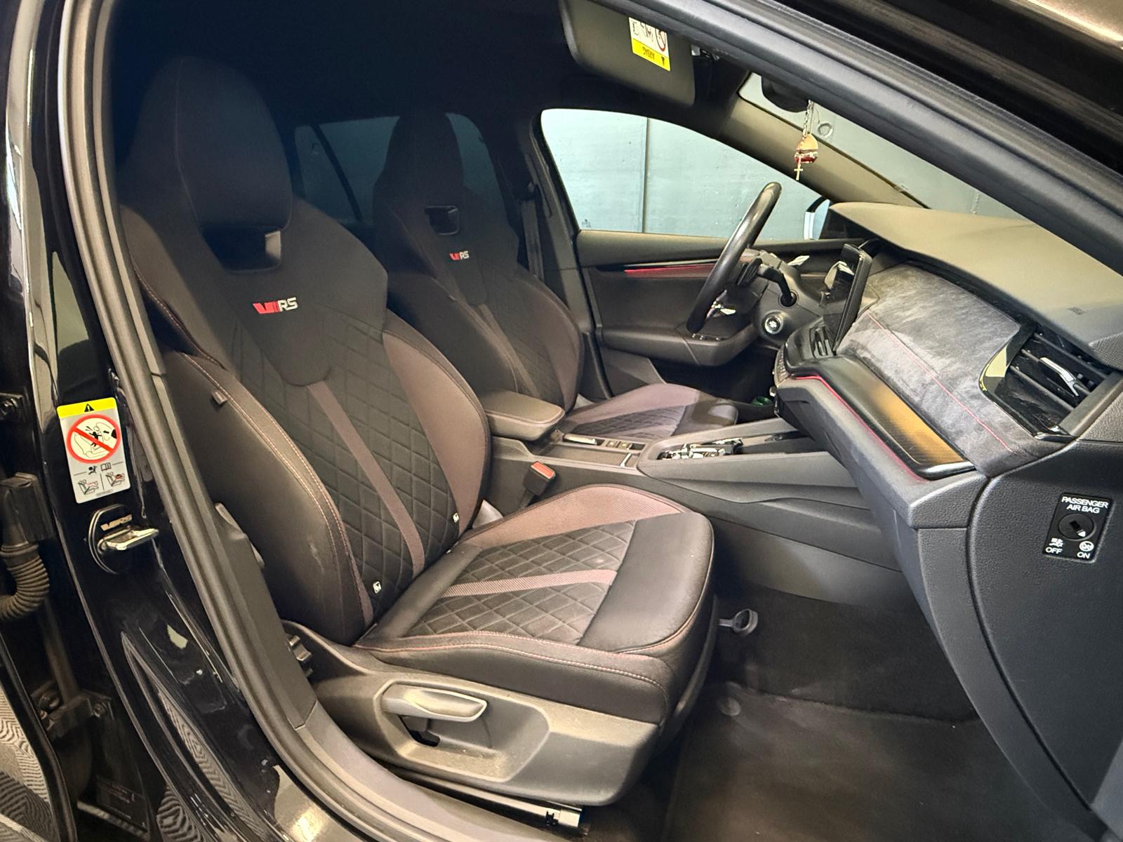 SKODA Skoda Octavia RS-image-11