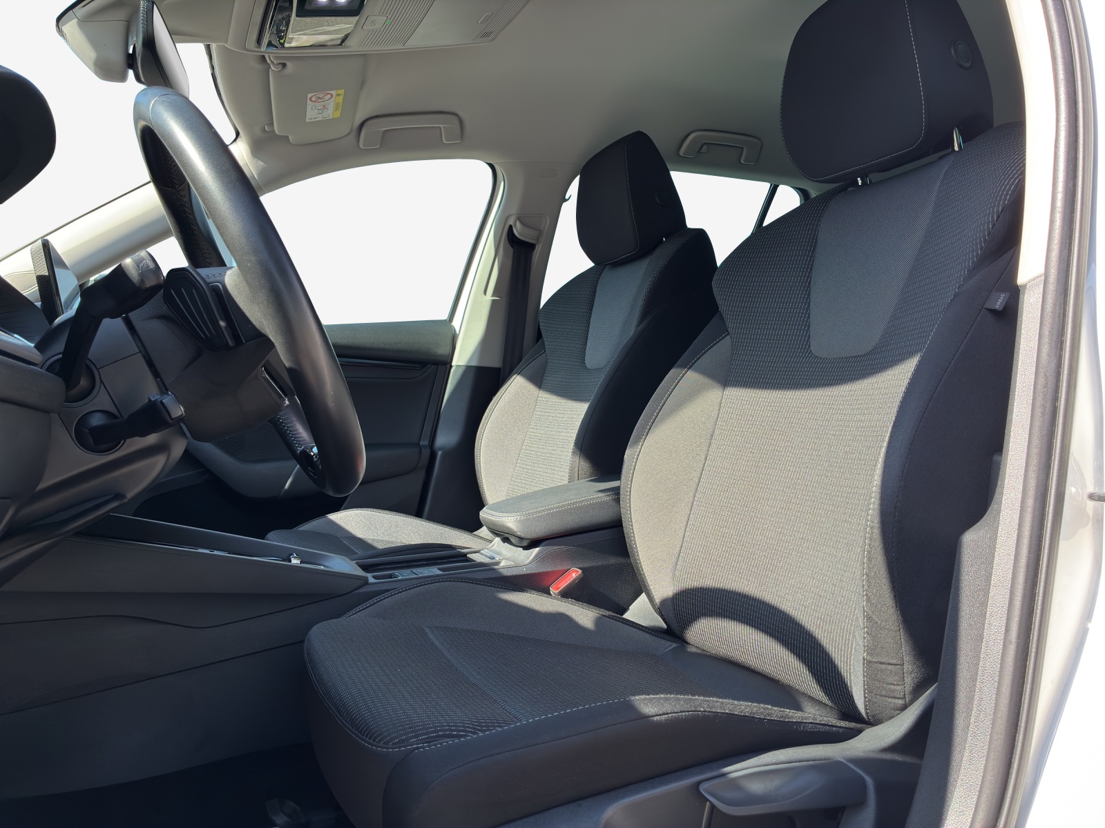 SKODA Octavia Combi 2.0 TDI DSG Ambition-image-7