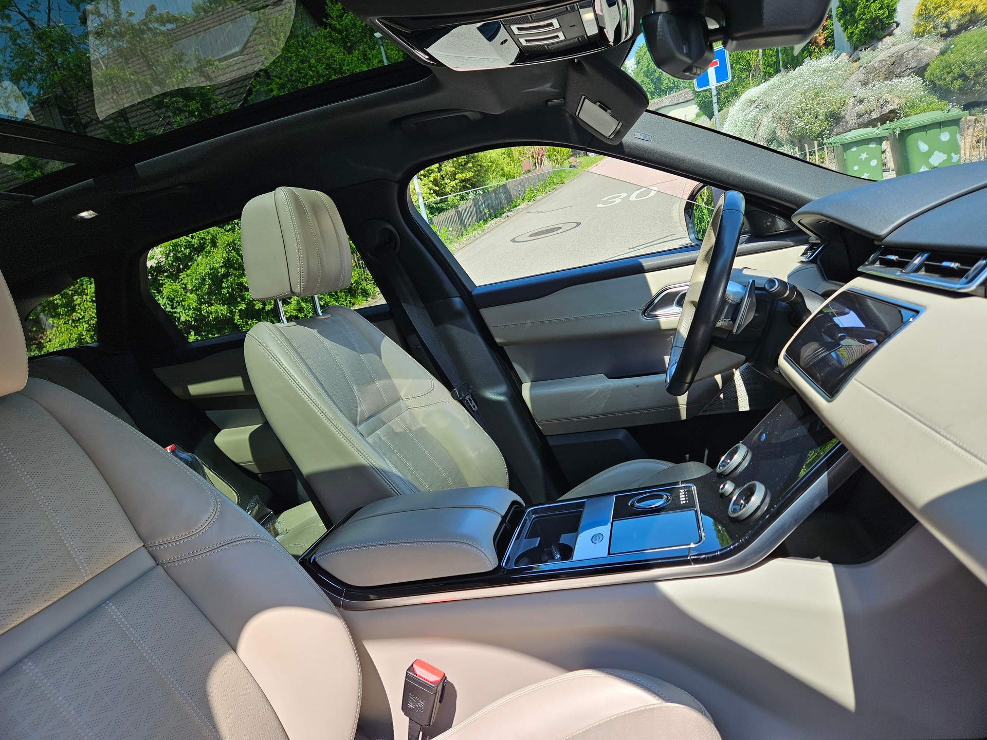 LAND ROVER Range Rover Velar P 380 First Edition Automatic-image-7