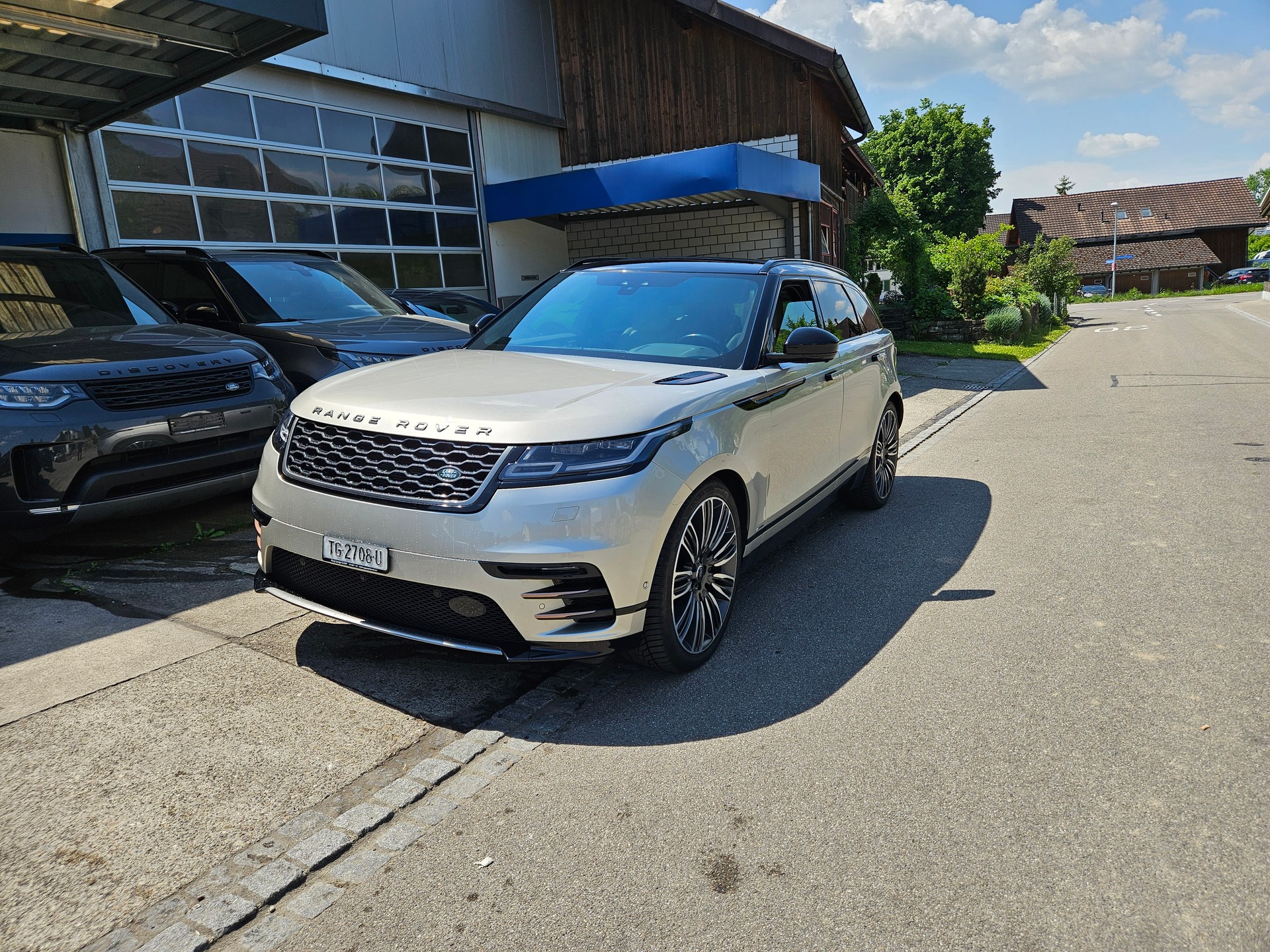 LAND ROVER Range Rover Velar P 380 First Edition Automatic-image-2