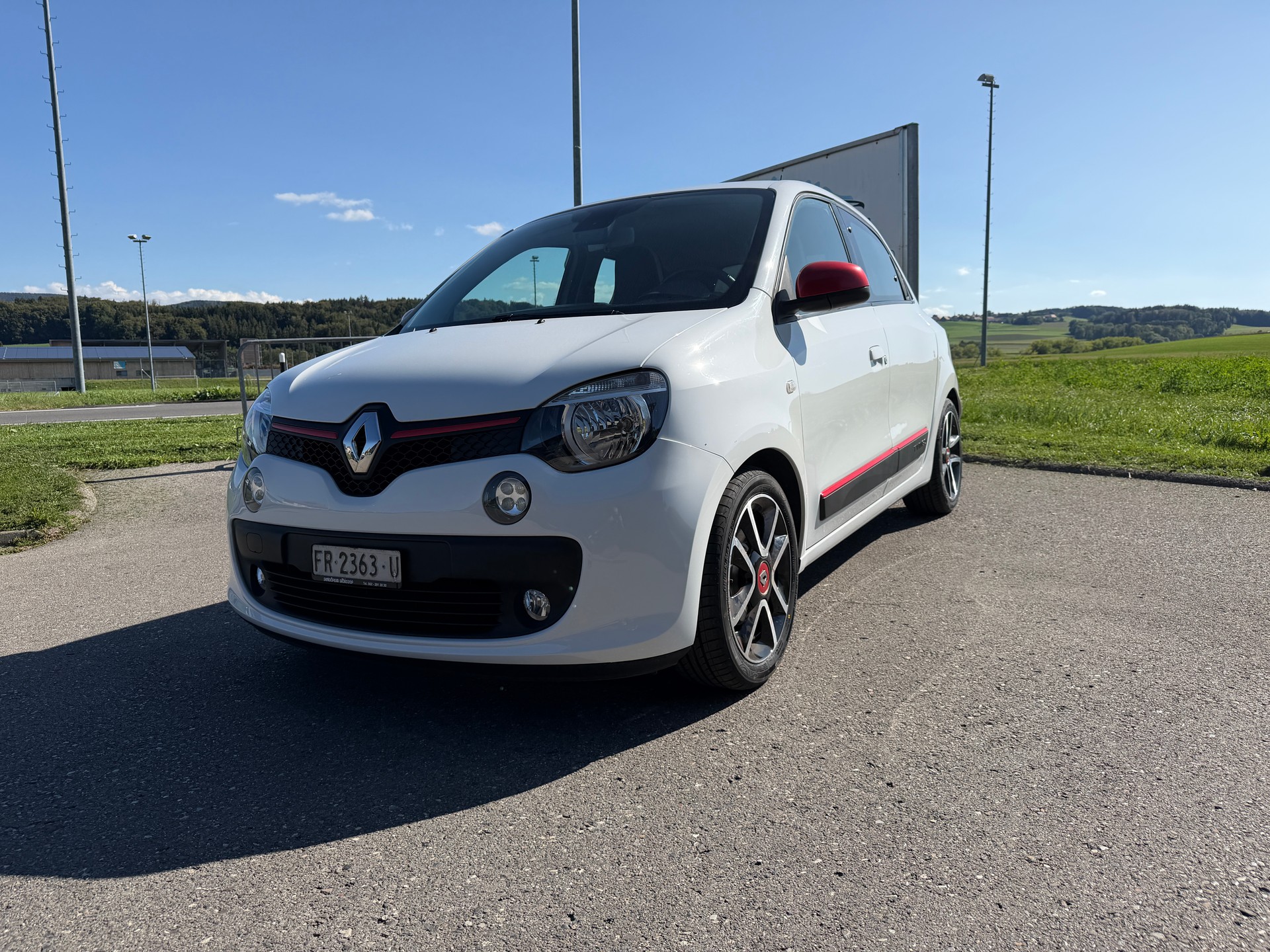 RENAULT Twingo 0.9 Intens-image-0