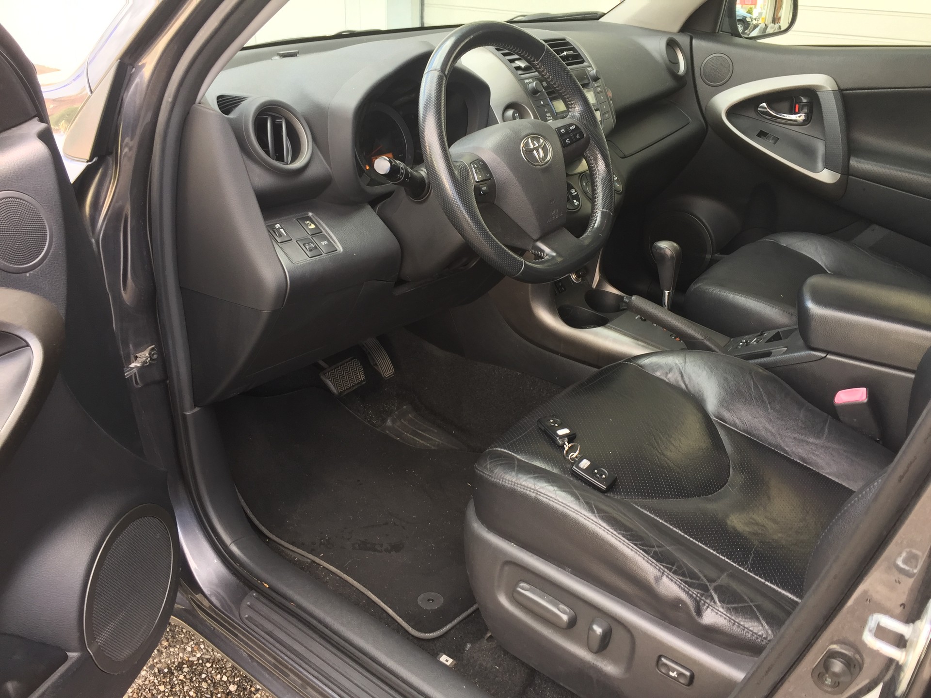 TOYOTA RAV-4 2.0 16V Linea Terra Multidrive-image-7
