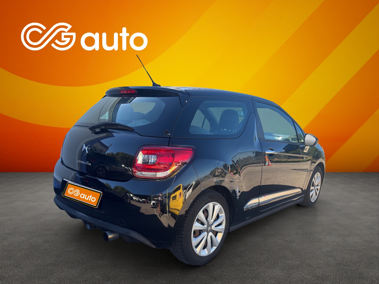 DS AUTOMOBILES DS3 1.2 VTi Chic-image-6