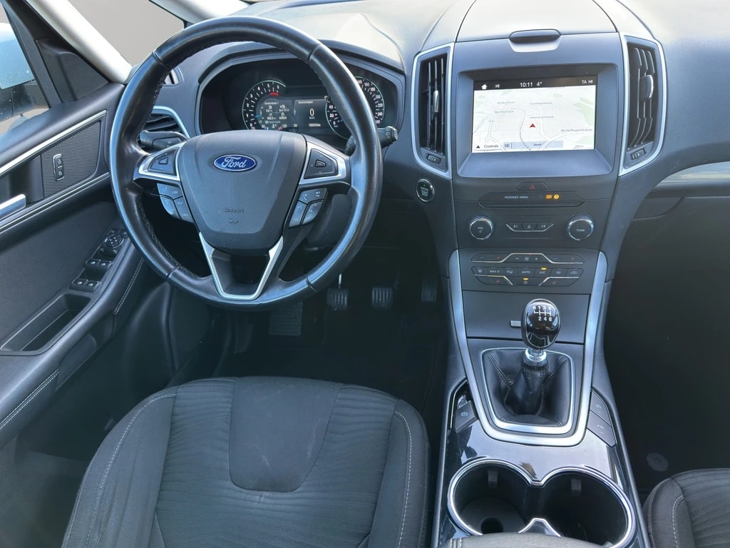 FORD S-Max 2.0 TDCi Titanium AWD-image-10