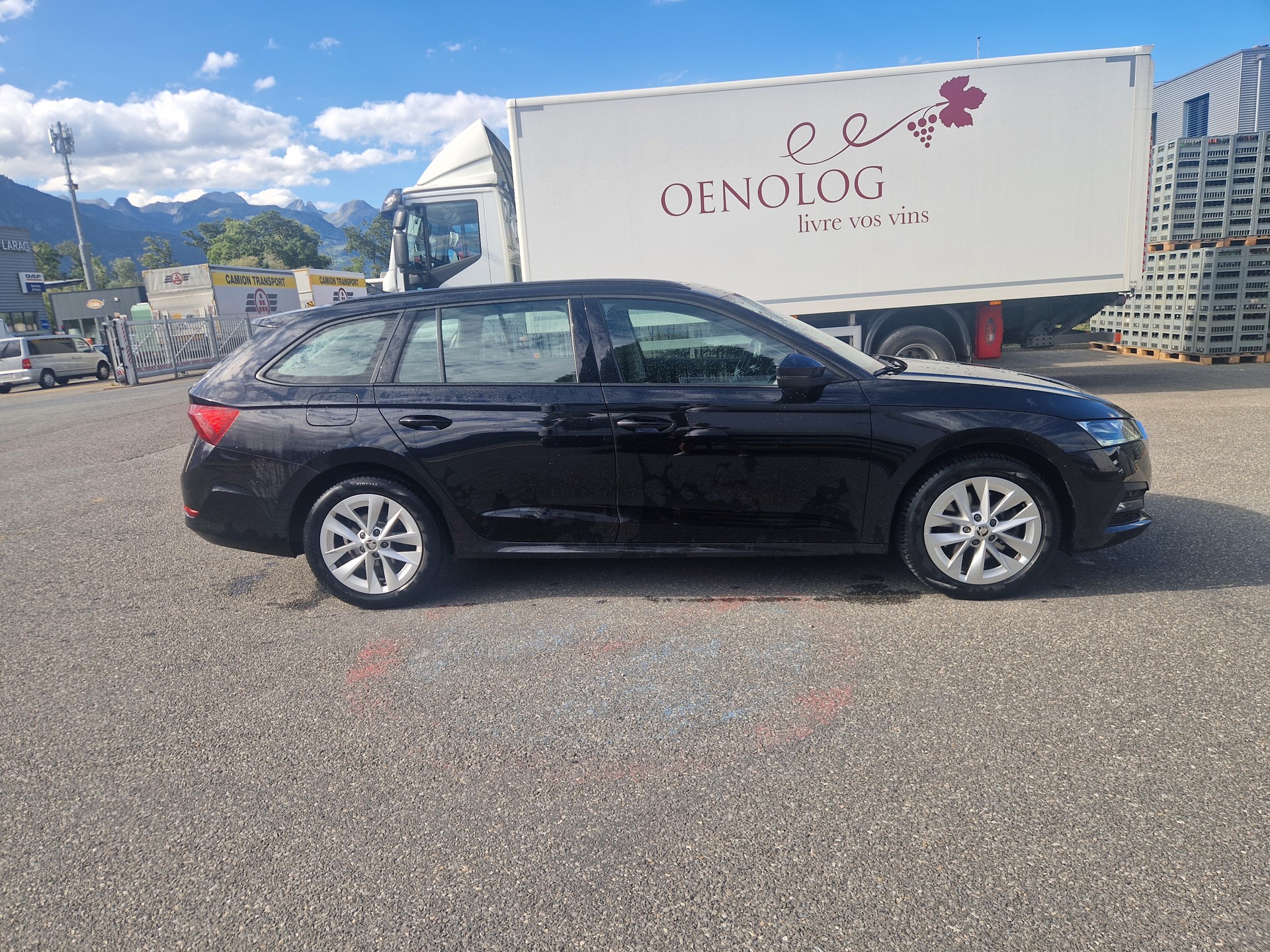SKODA Octavia Combi 2.0 TSI Ambition DSG 4x4-image-3