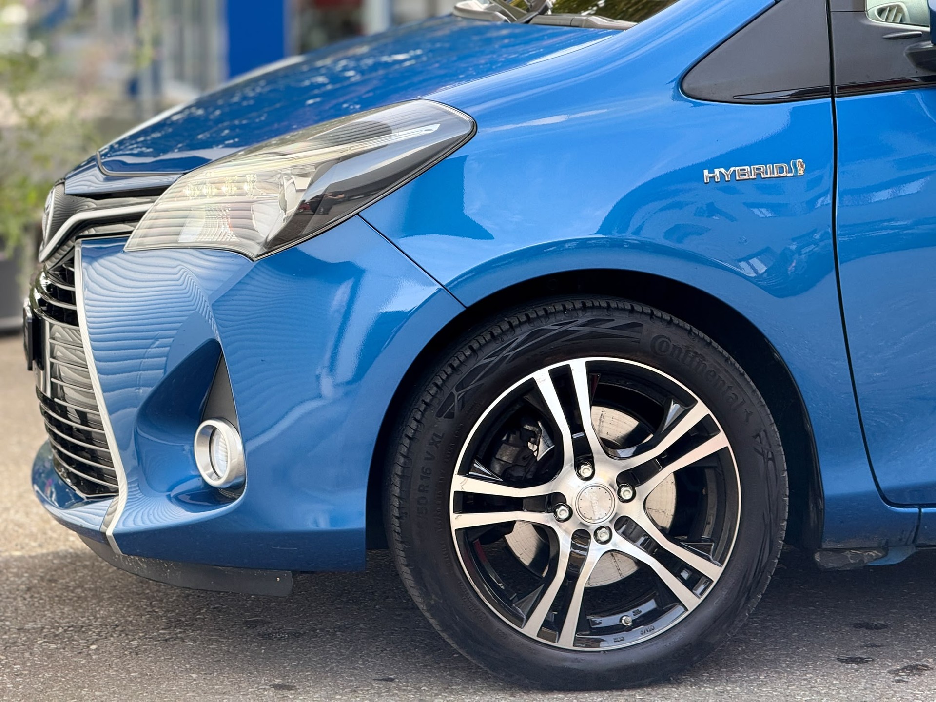 TOYOTA Yaris 1.5 VVT-i HSD Sol Premium-image-23