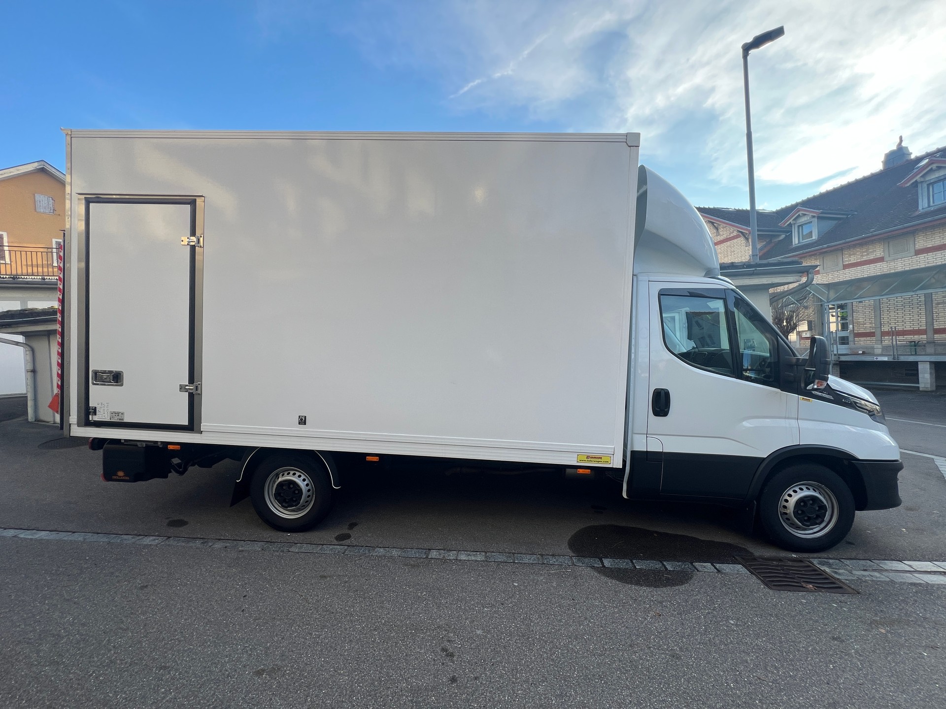 IVECO DAILY-image-1