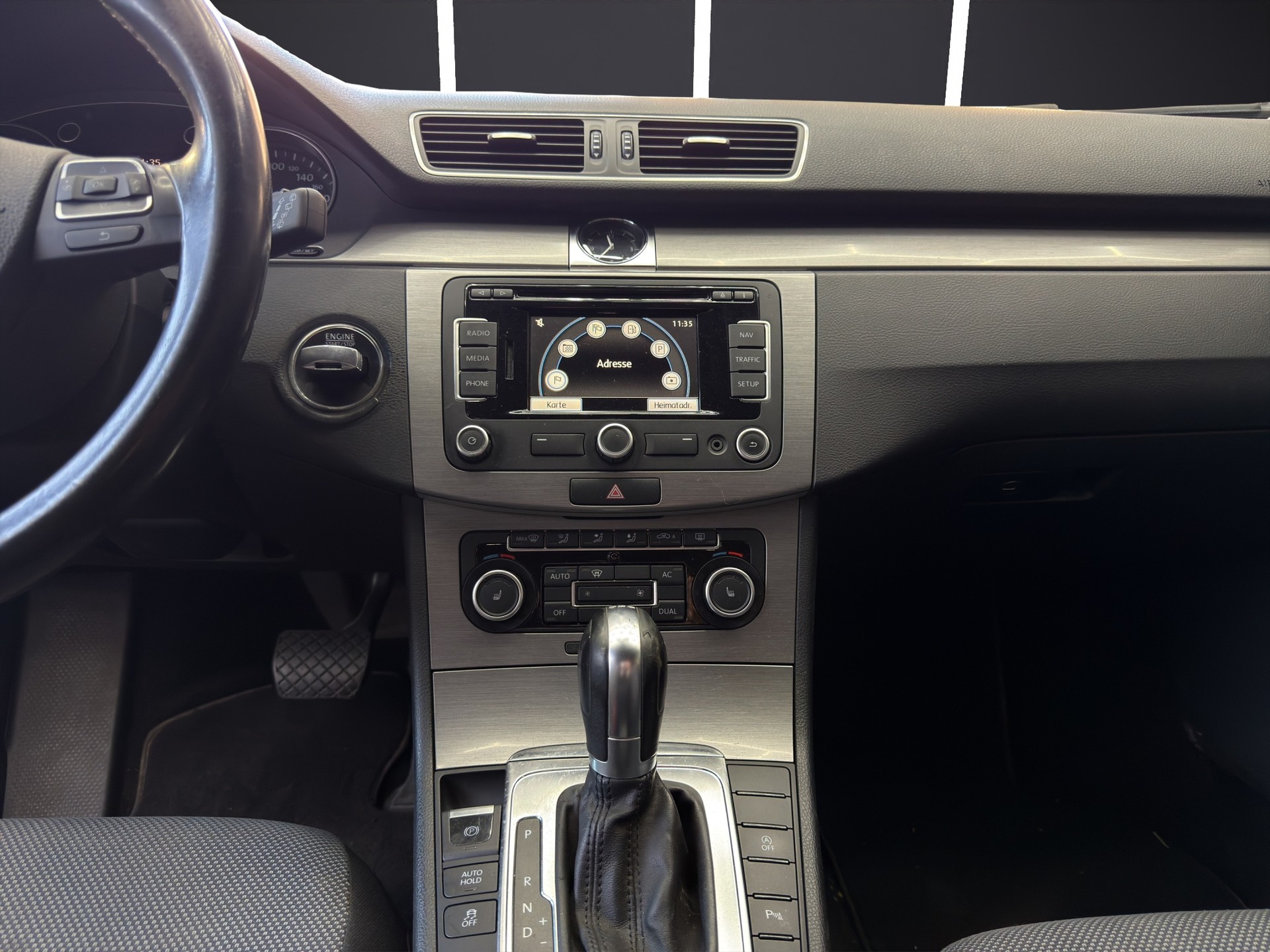 VW Passat Variant 2.0 TDI BMT Comfortline DSG-image-15