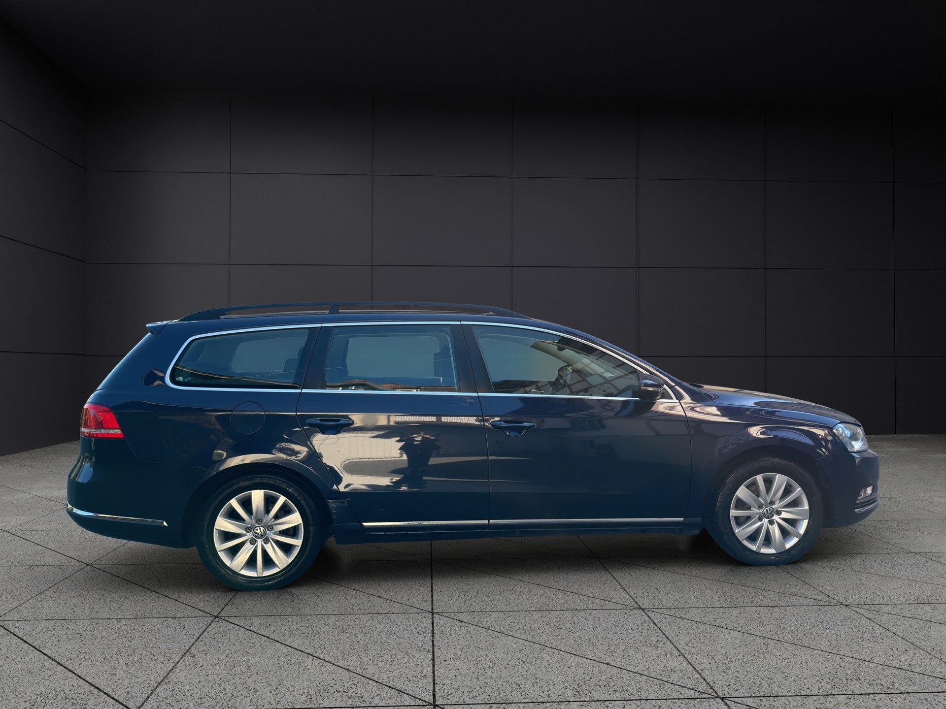 VW Passat Variant 2.0 TDI BMT Comfortline DSG-image-5