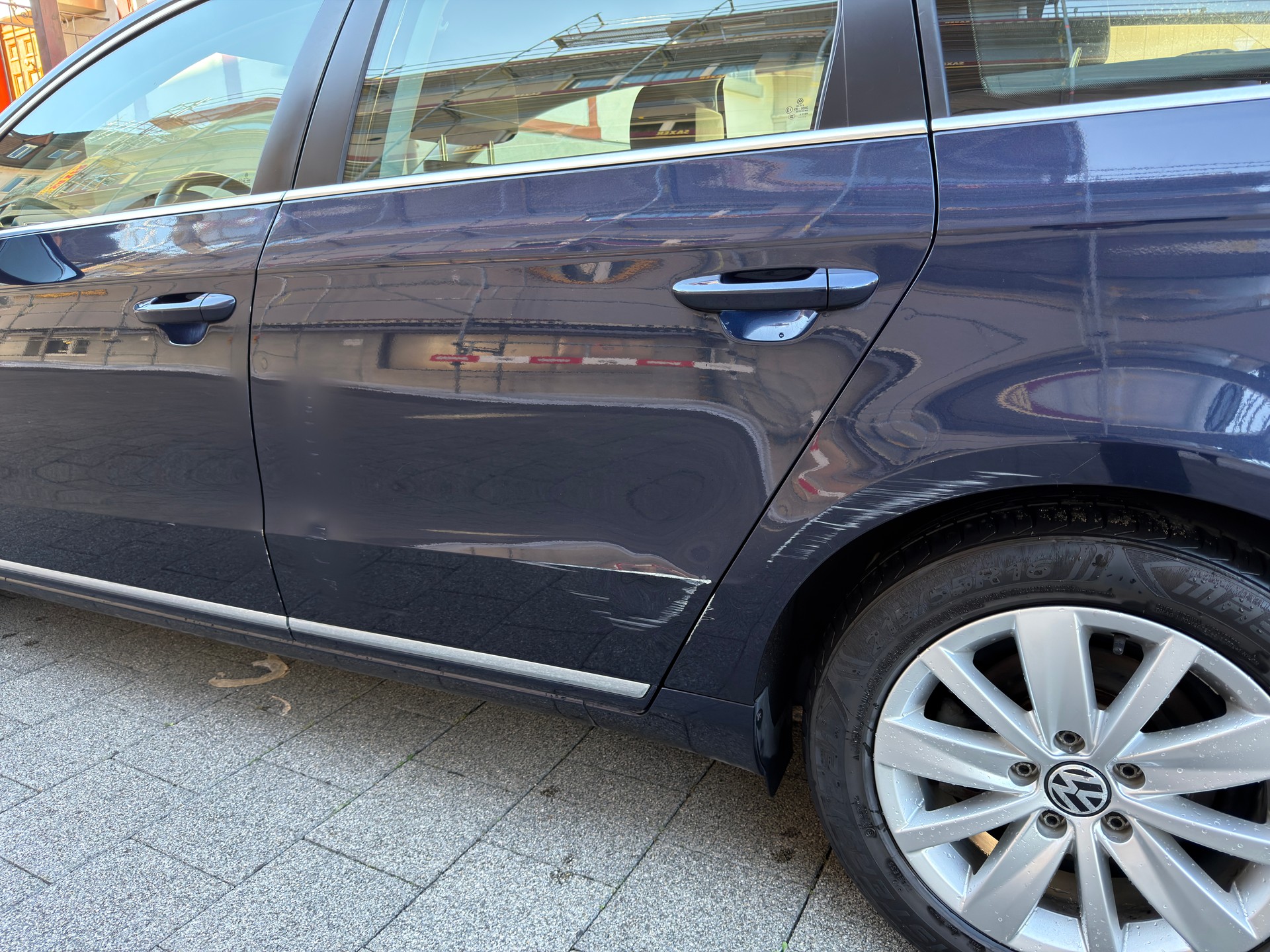 VW Passat Variant 2.0 TDI BMT Comfortline DSG-image-11