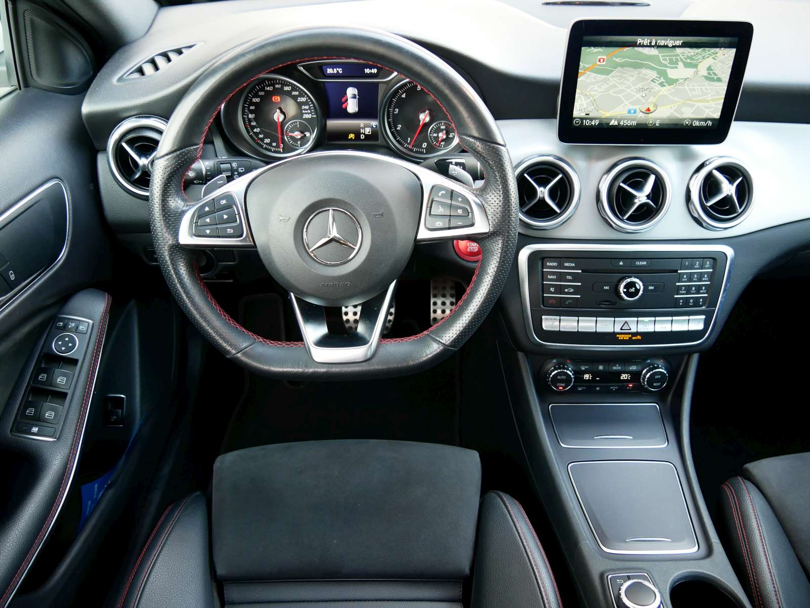 MERCEDES-BENZ GLA 220 AMG Line 4Matic 7G-DCT-image-7