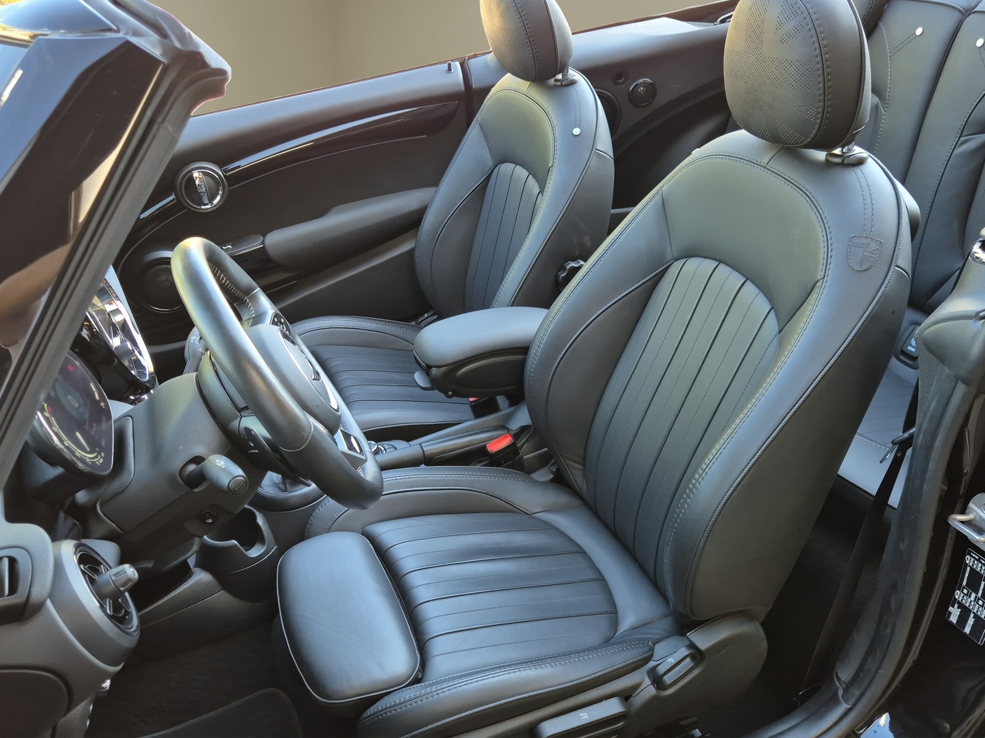 MINI Cooper S Cabriolet DKG-image-8