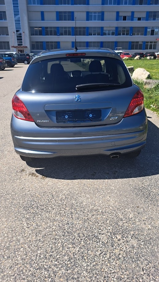 PEUGEOT 207 1.6 16V Lion Edition Automatic-image-8
