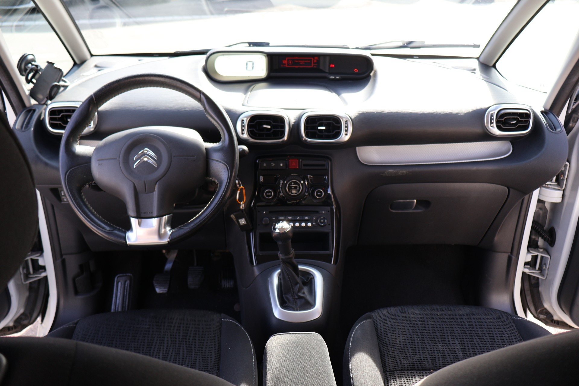 CITROEN C3 Picasso 1.2 Pure Tech Black Top-image-13