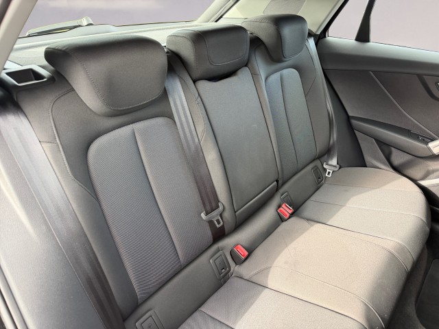 AUDI Q2 35 TFSI S-tronic-image-17