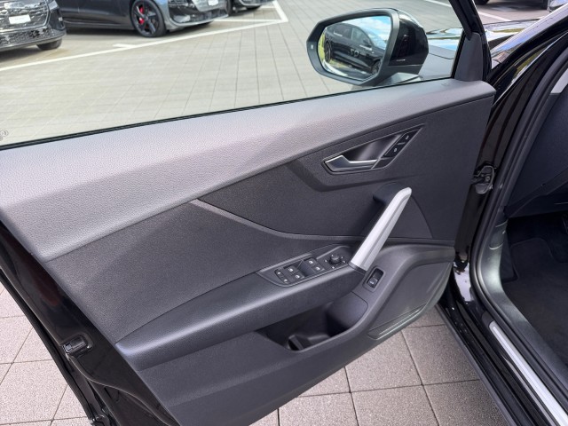 AUDI Q2 35 TFSI S-tronic-image-10