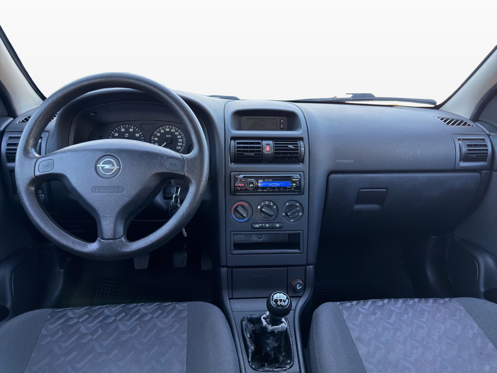 OPEL Astra 1.4i 16V Club-image-10