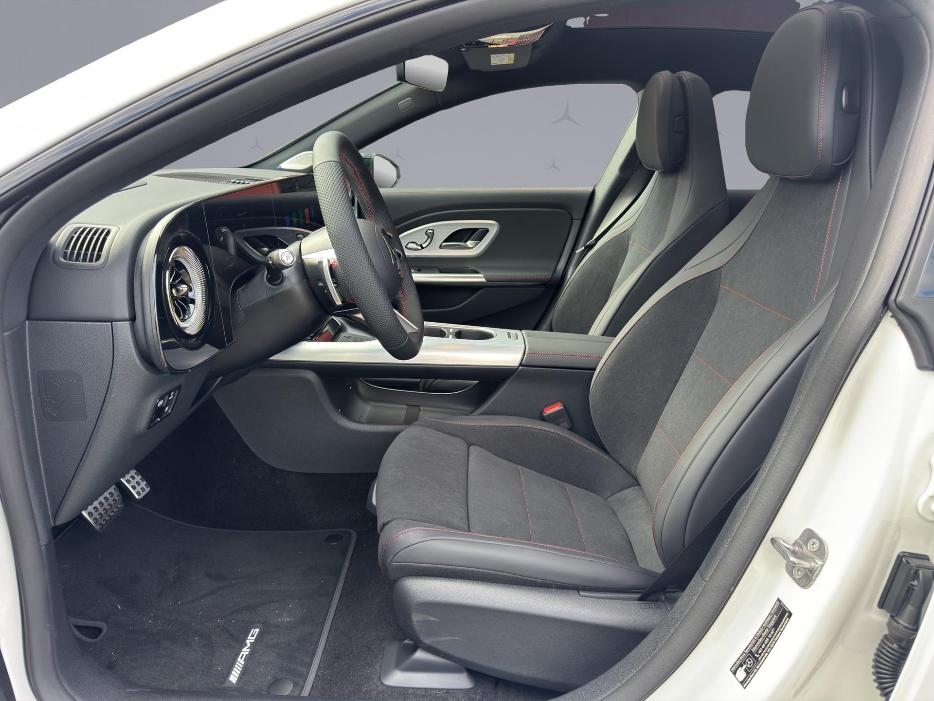 MERCEDES-BENZ CLA-Klasse X178 Shooting Brake CLA 220 4matic-image-8