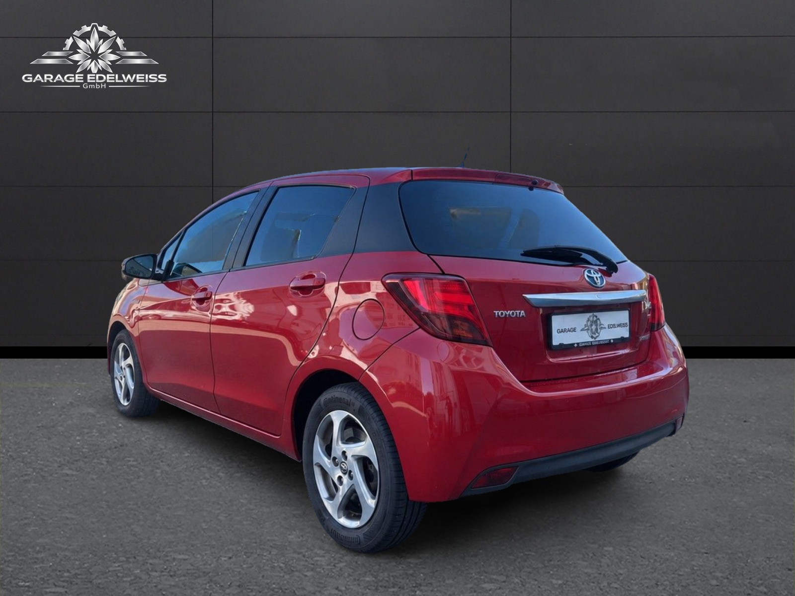 TOYOTA Yaris 1.5 VVT-i Hybrid Trend e-CVT-image-2