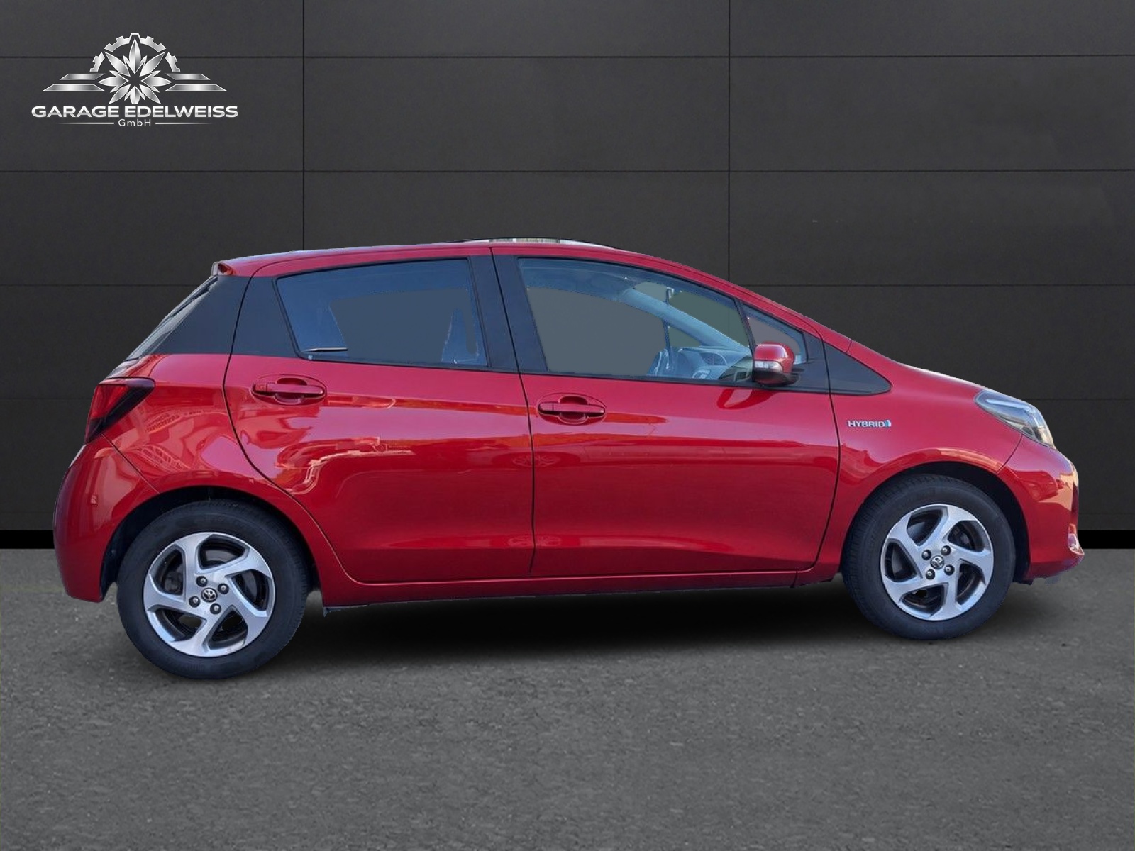 TOYOTA Yaris 1.5 VVT-i Hybrid Trend e-CVT-image-5