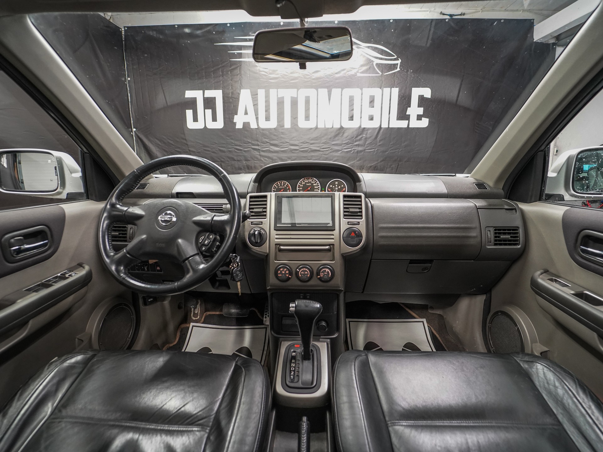 NISSAN X-Trail 2.5 16V LE 4WD-image-11