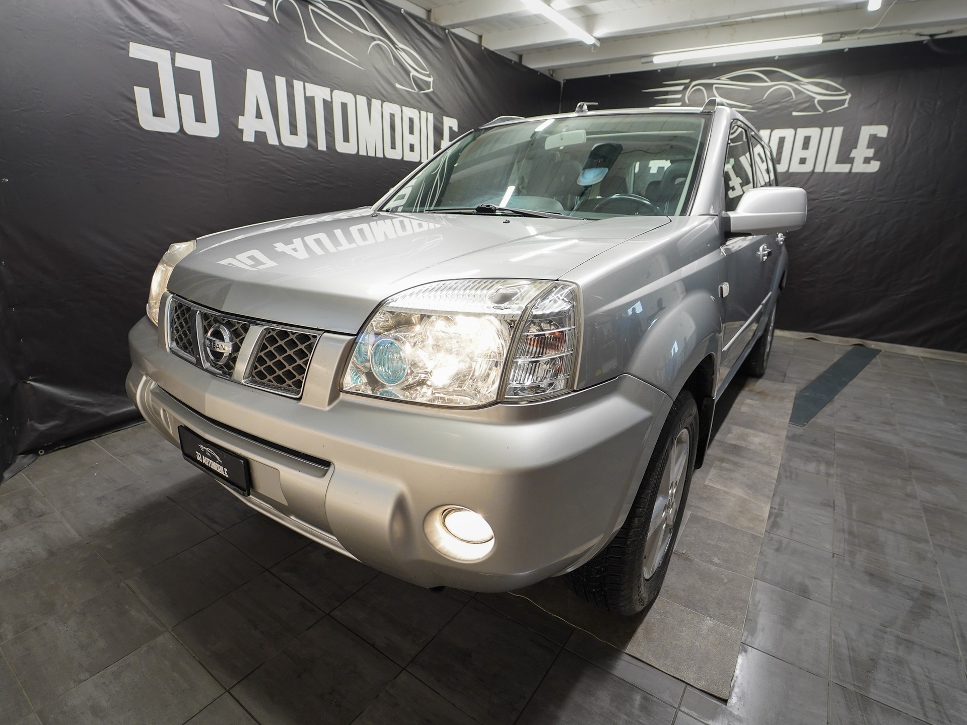 NISSAN X-Trail 2.5 16V LE 4WD-image-4