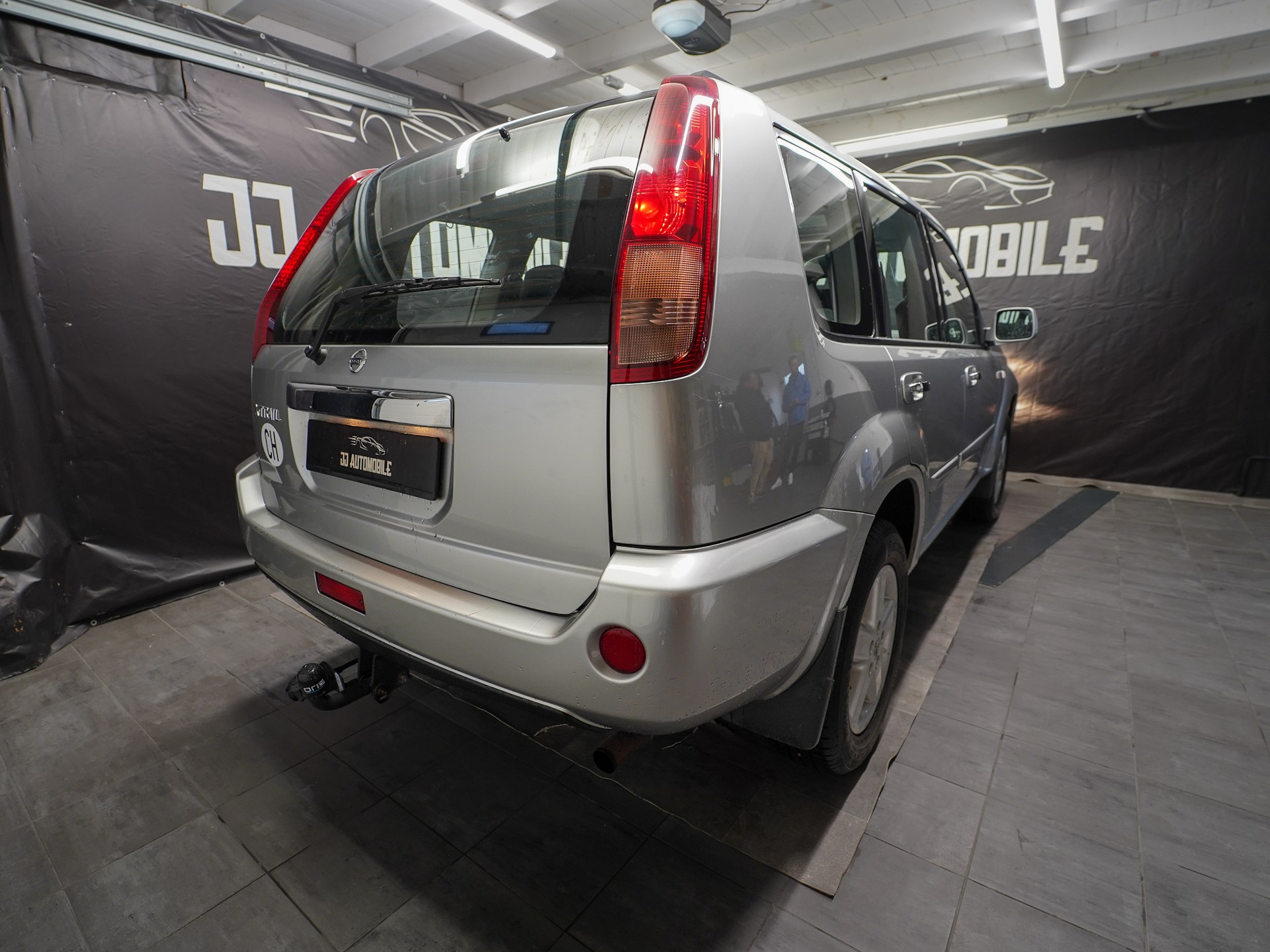 NISSAN X-Trail 2.5 16V LE 4WD-image-8