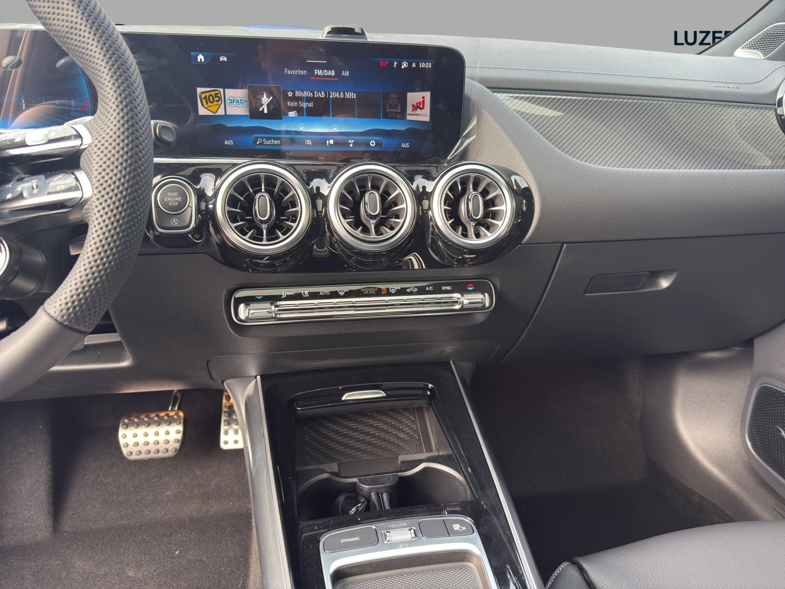 MERCEDES-BENZ GLA AMG 45 S 4Matic+ 8G-DCT-image-11